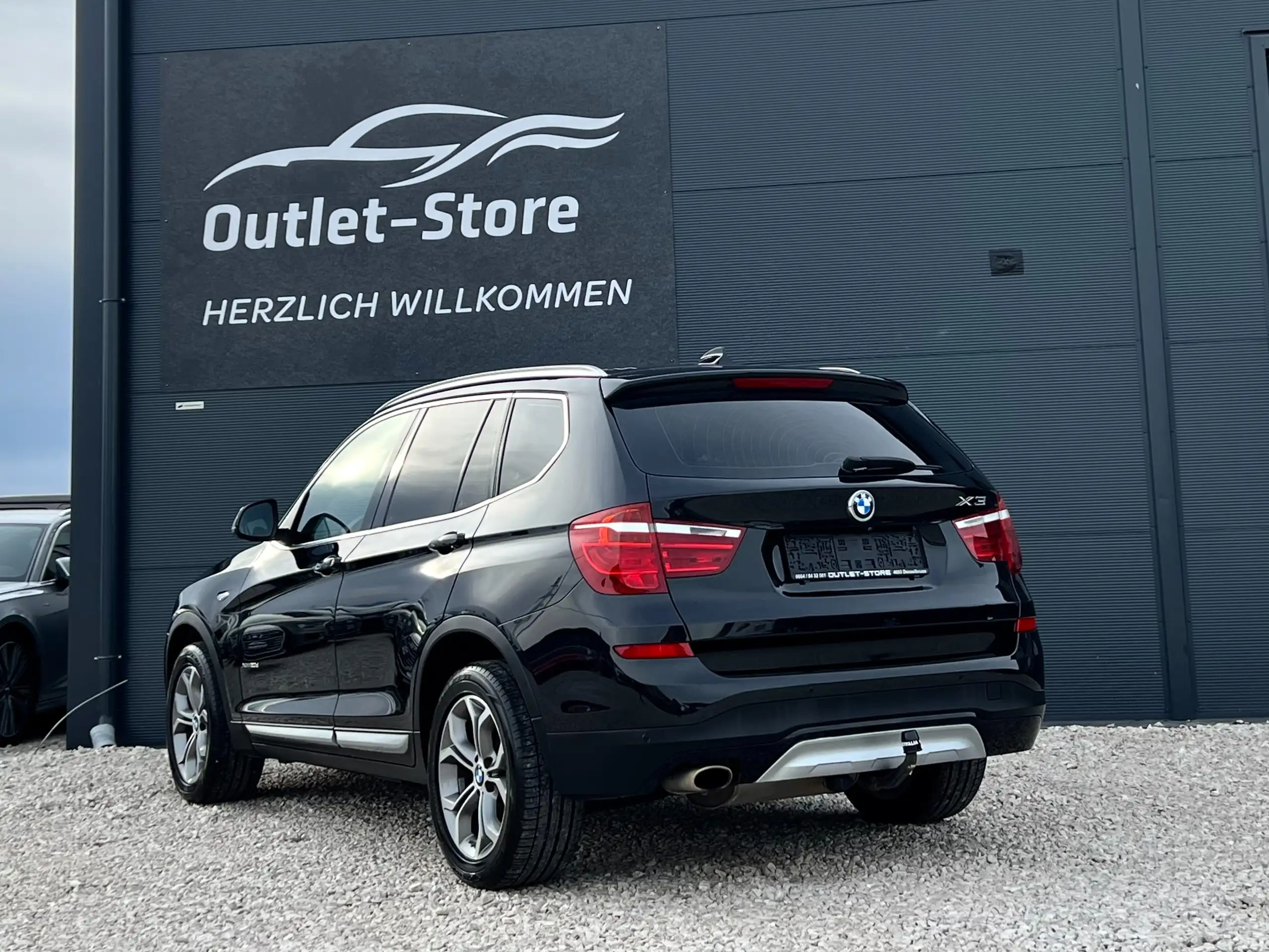 BMW - X3