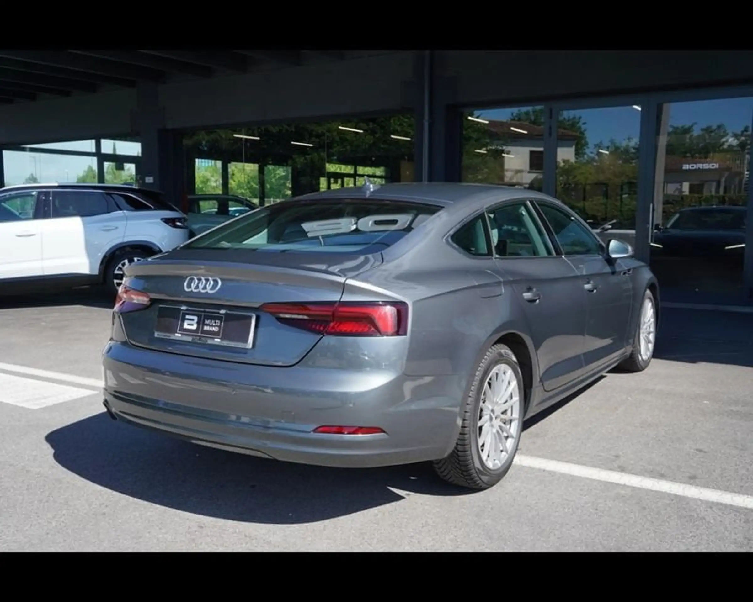 Audi - A5