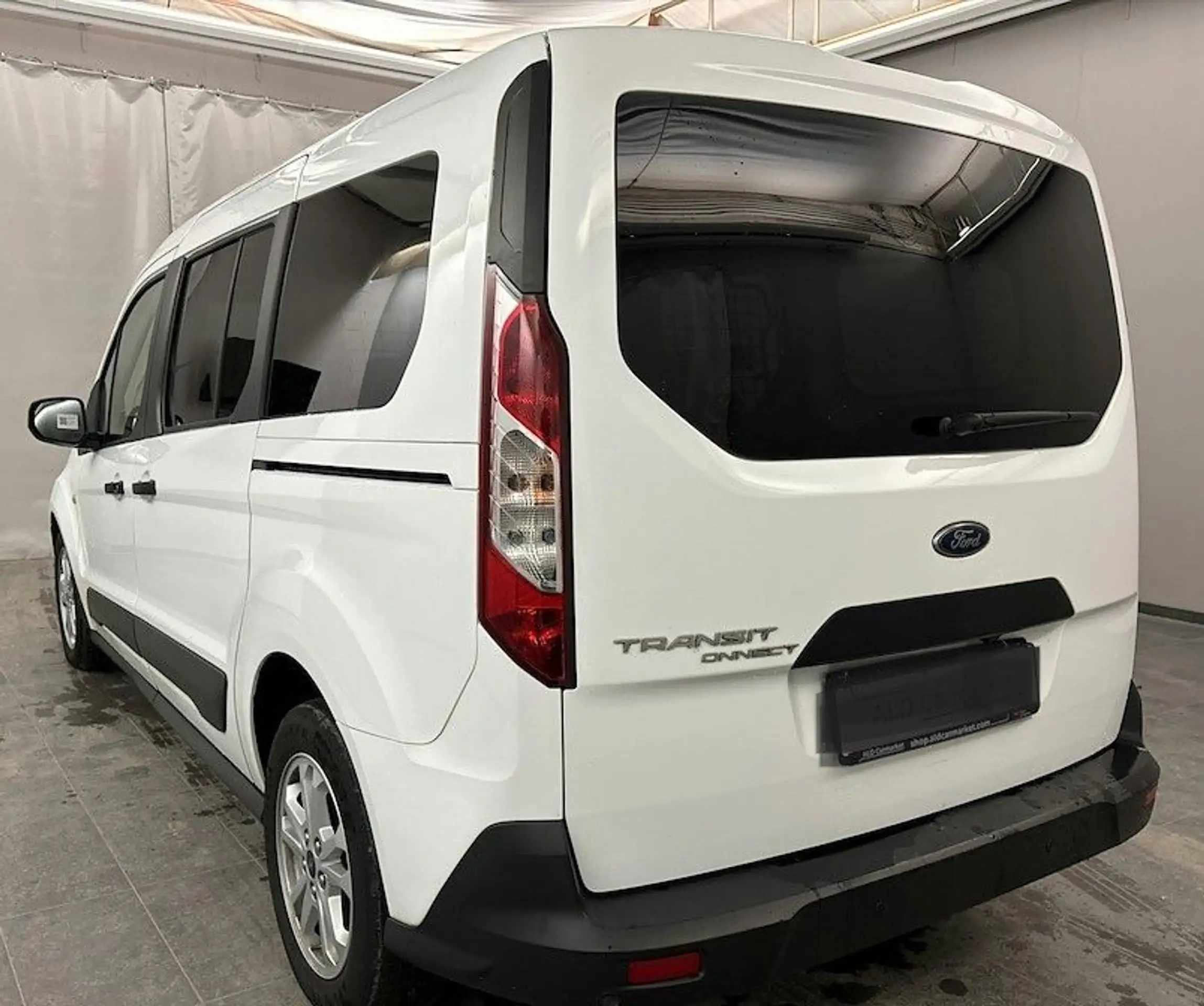 Ford - Tourneo Connect