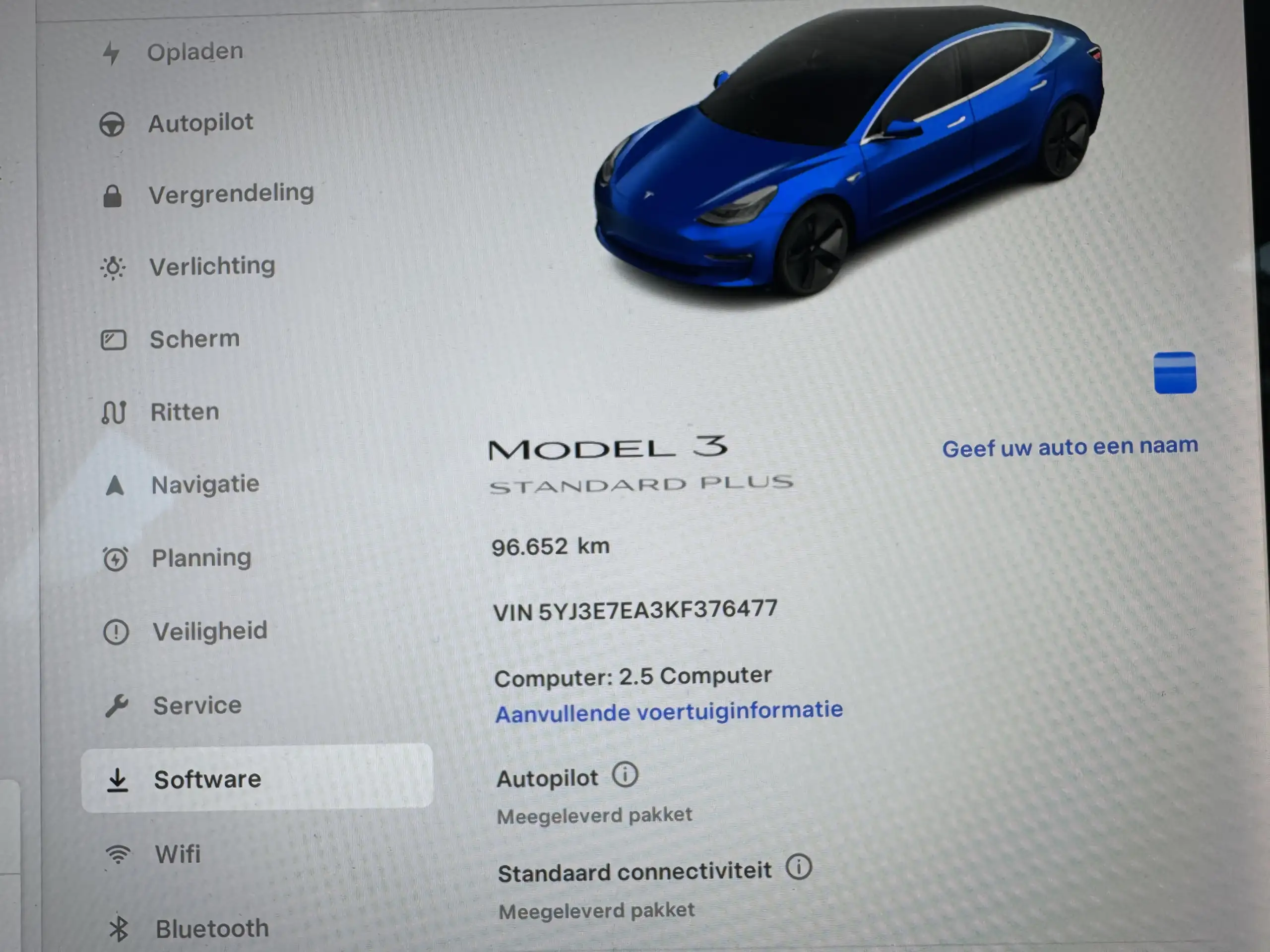 Tesla - Model 3