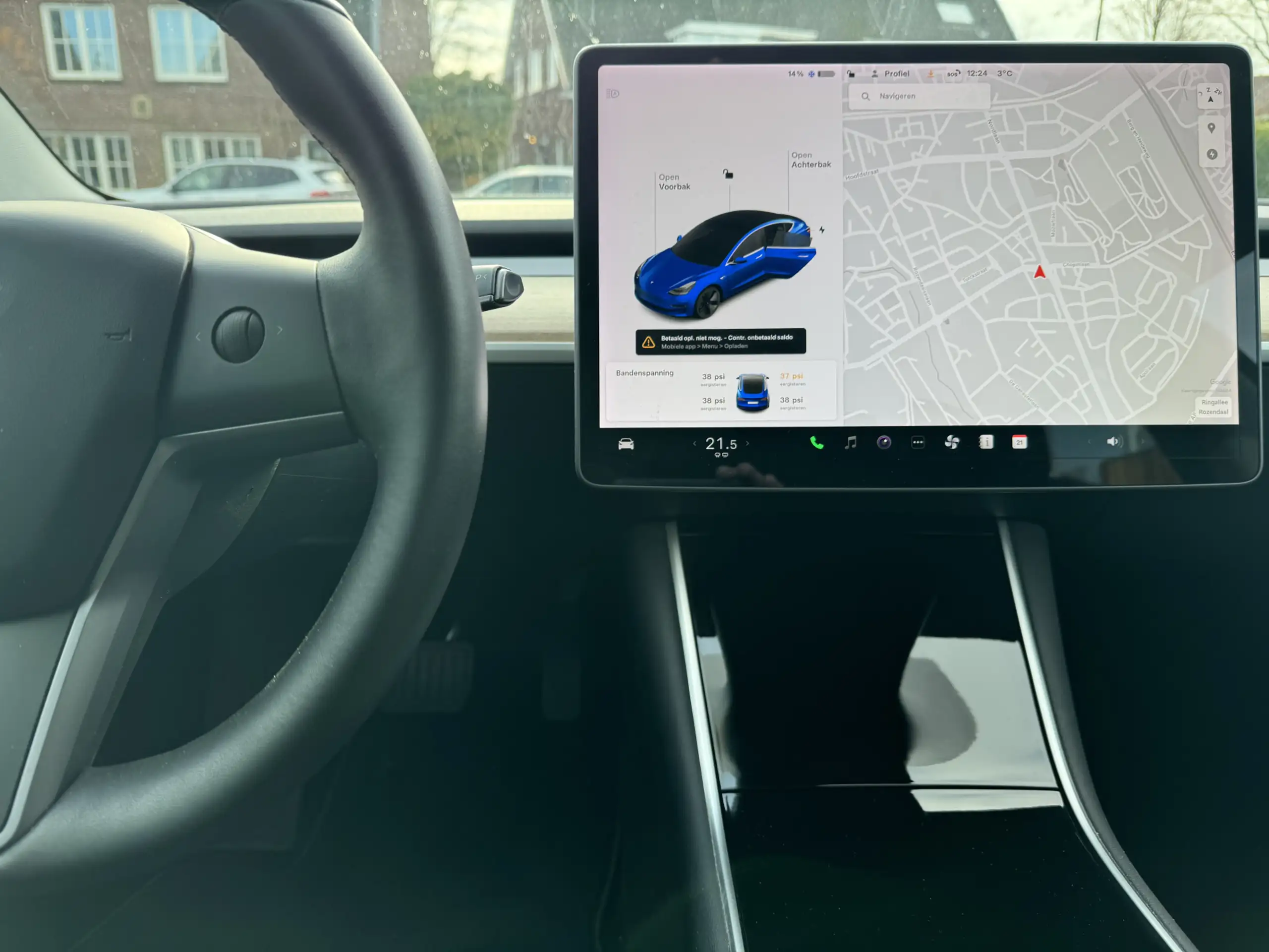 Tesla - Model 3