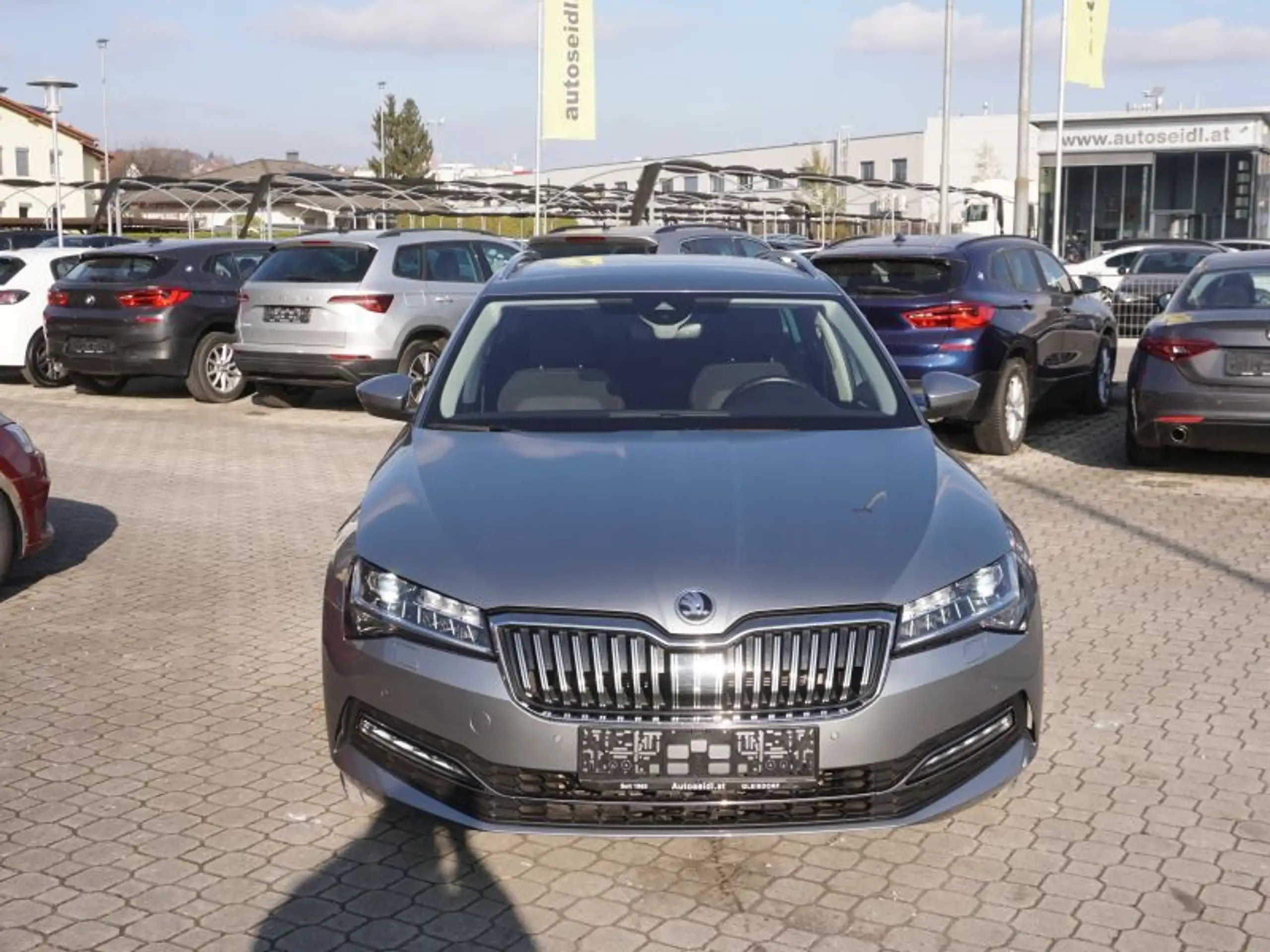 Skoda - Superb