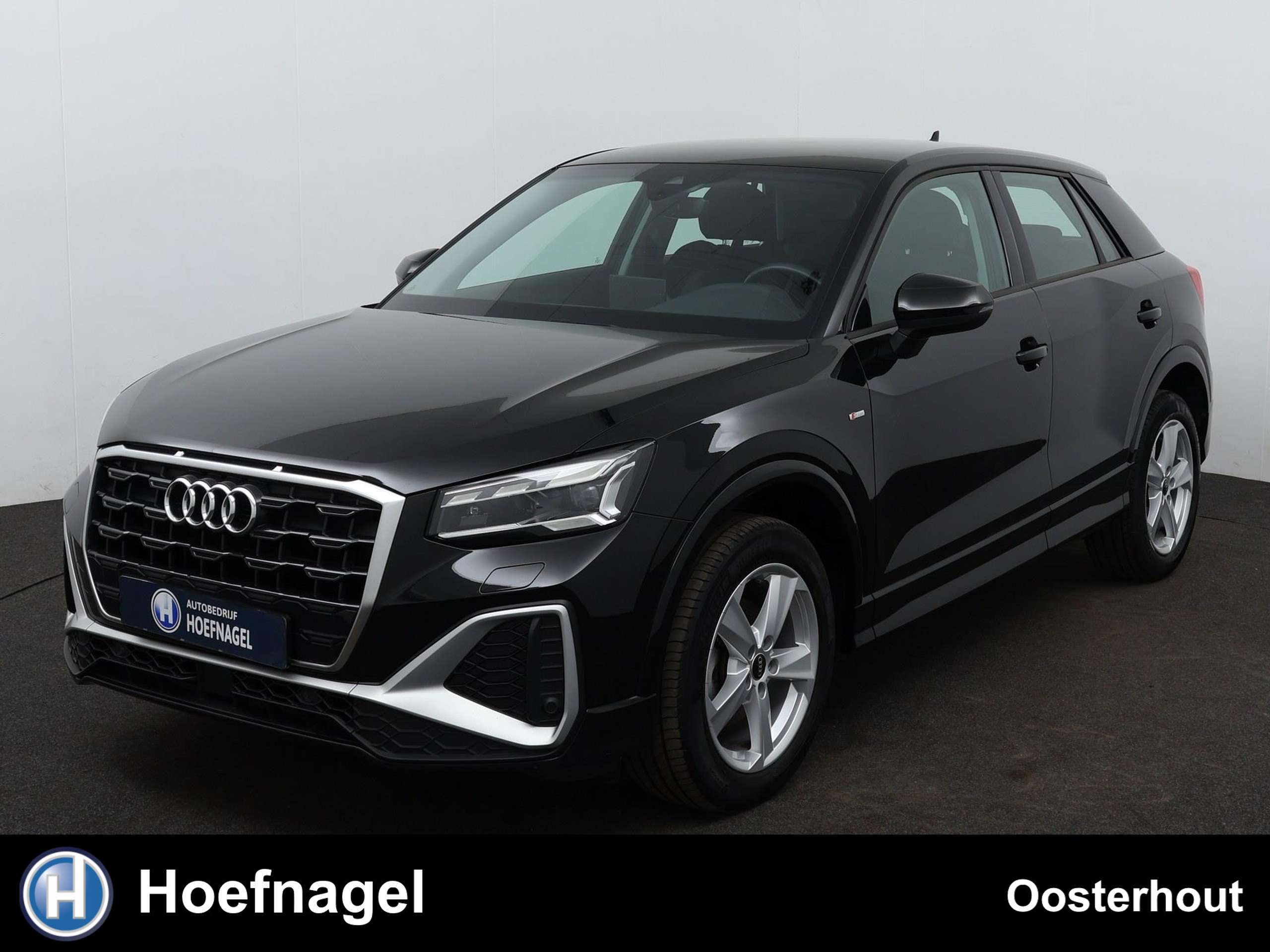 Audi - Q2