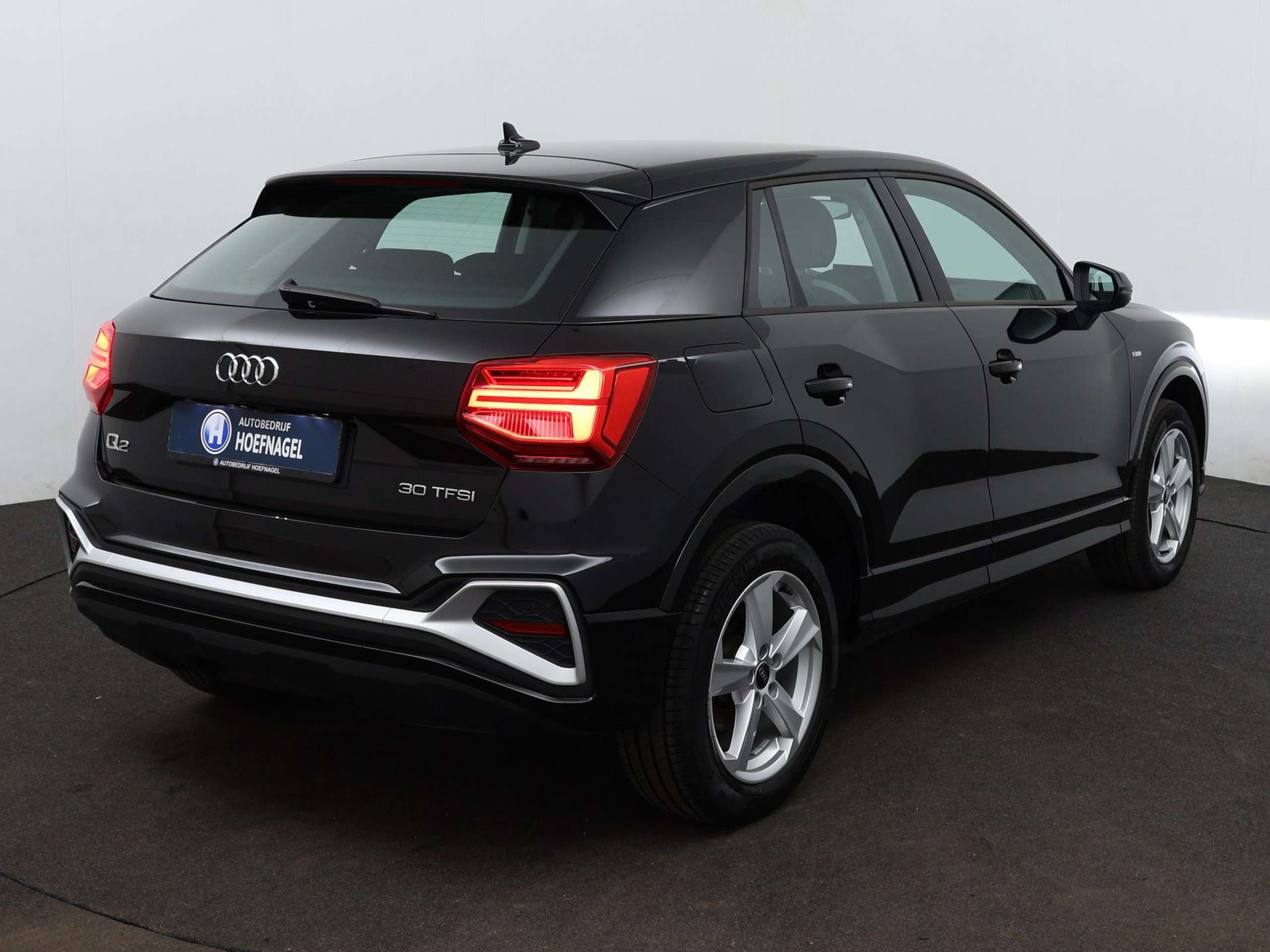 Audi - Q2