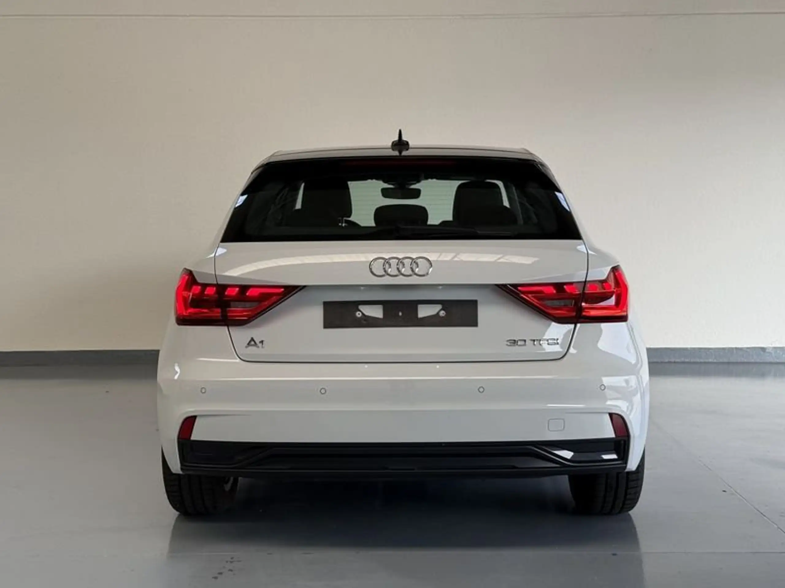 Audi - A1