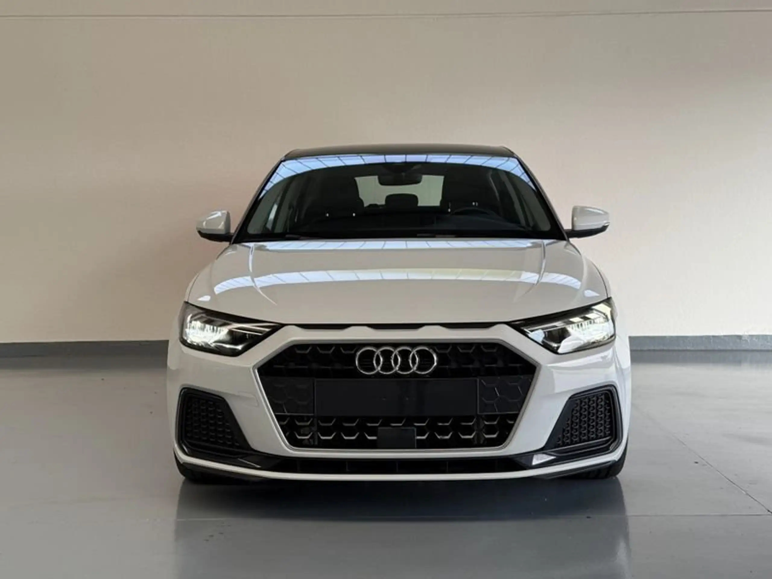 Audi - A1