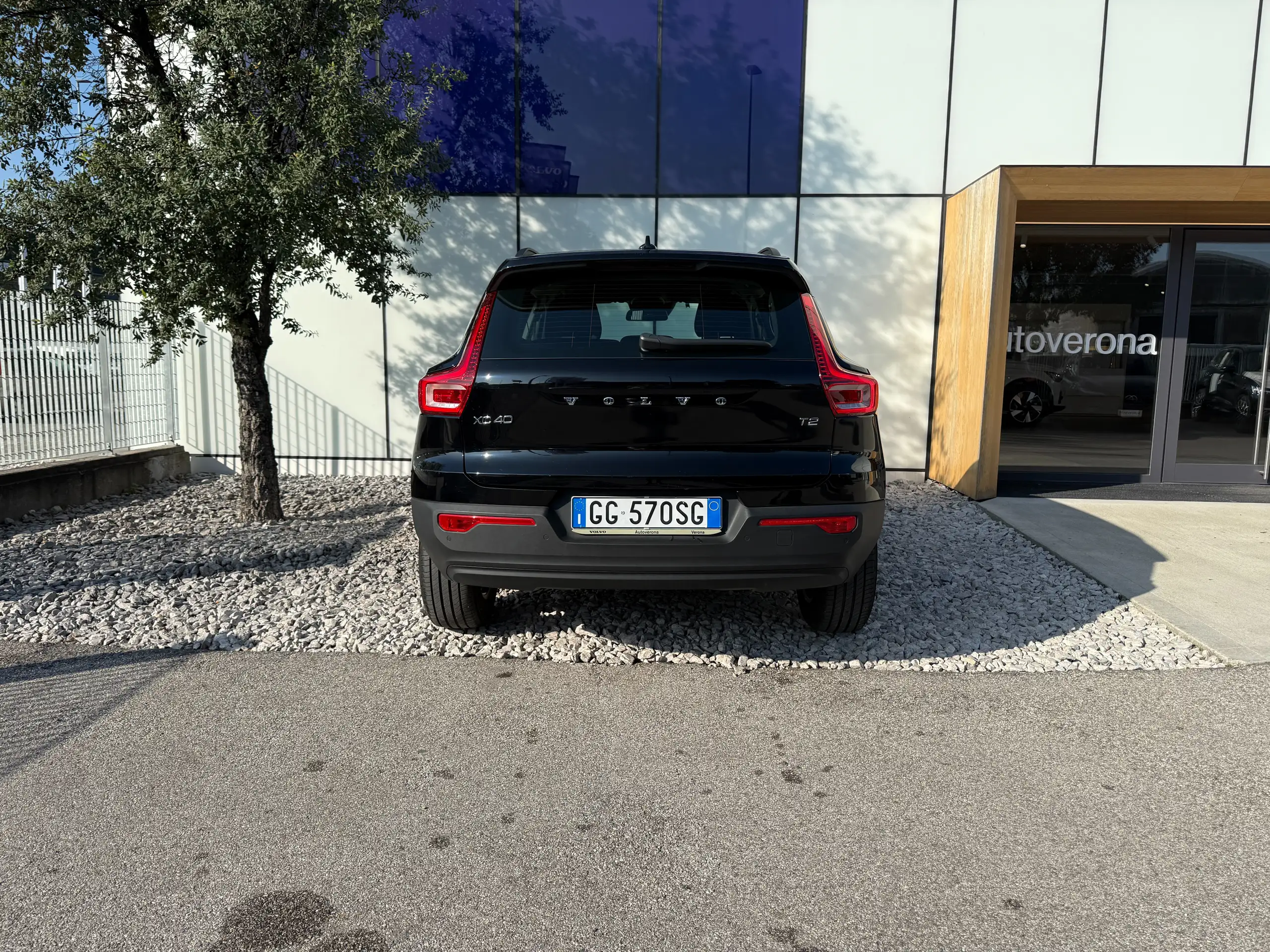 Volvo - XC40