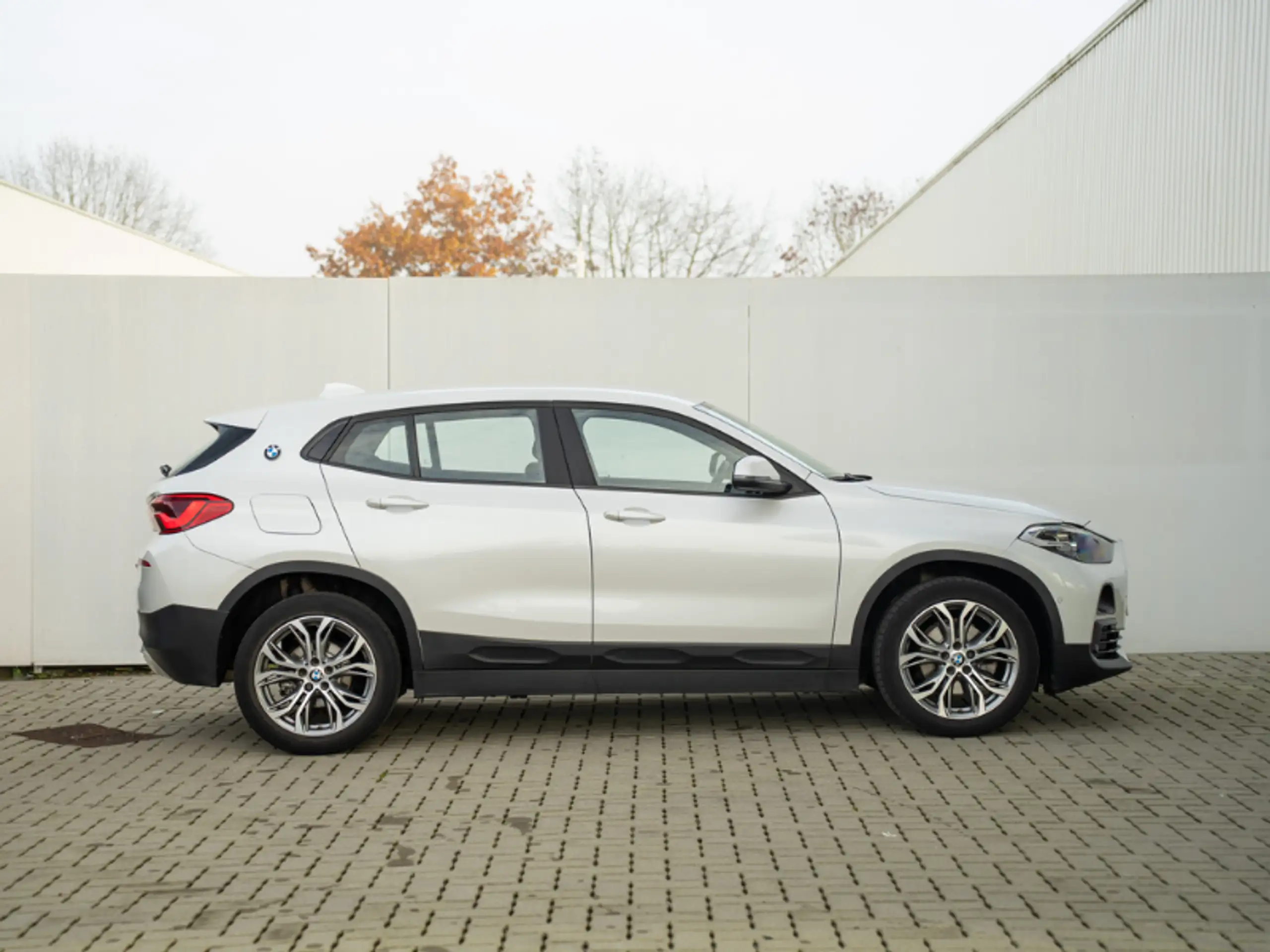 BMW - X2