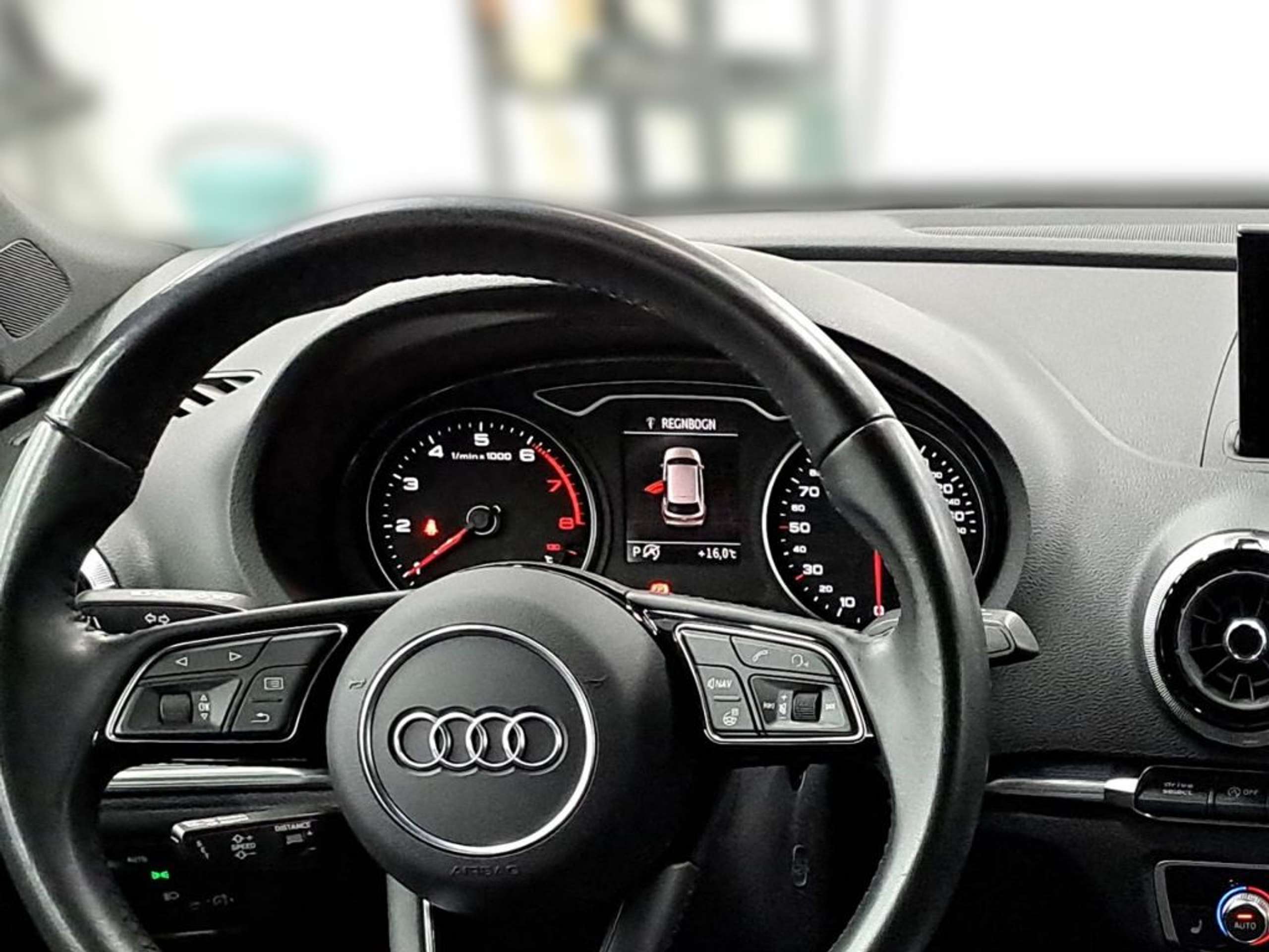 Audi - A3