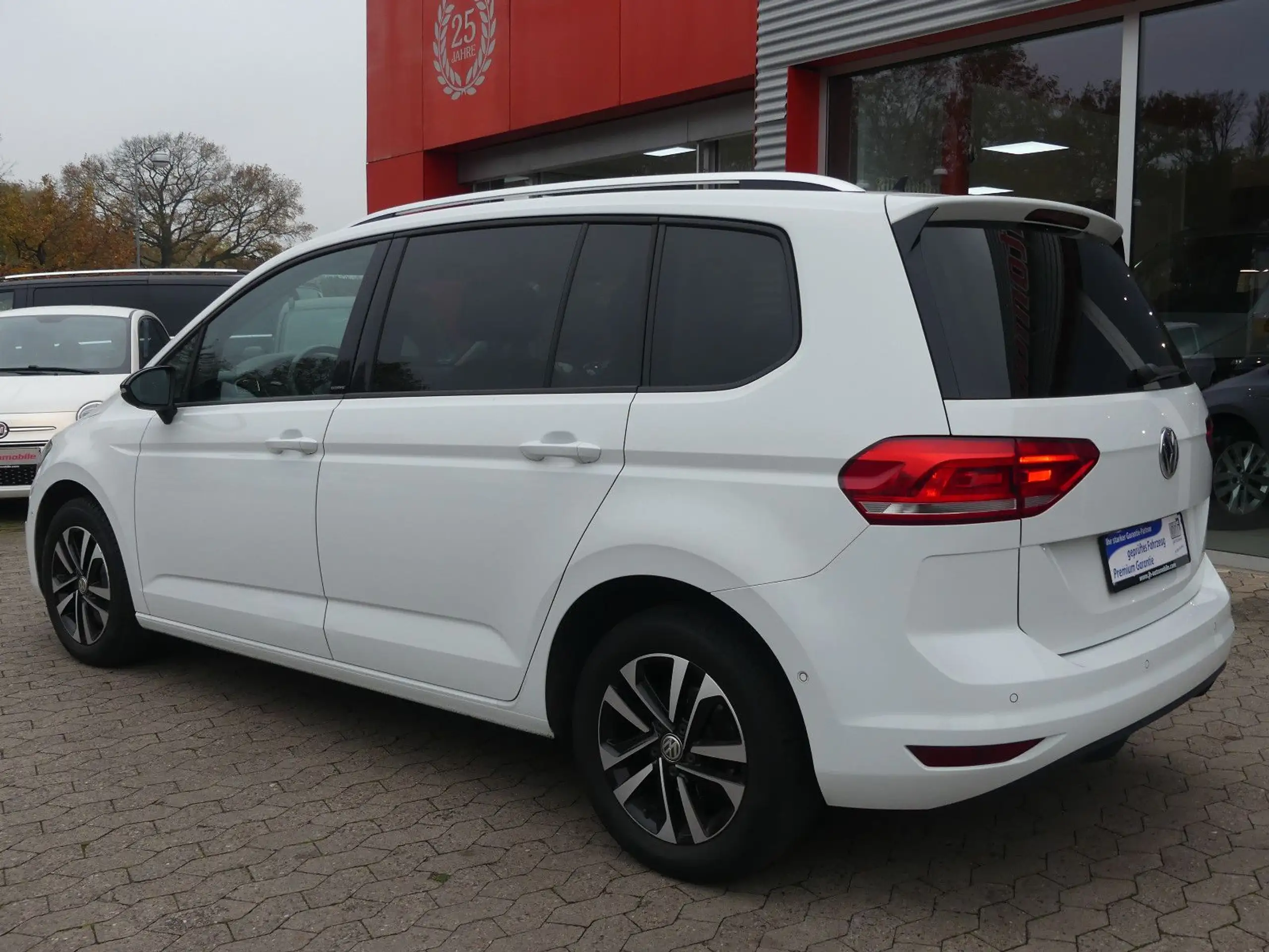 Volkswagen - Touran