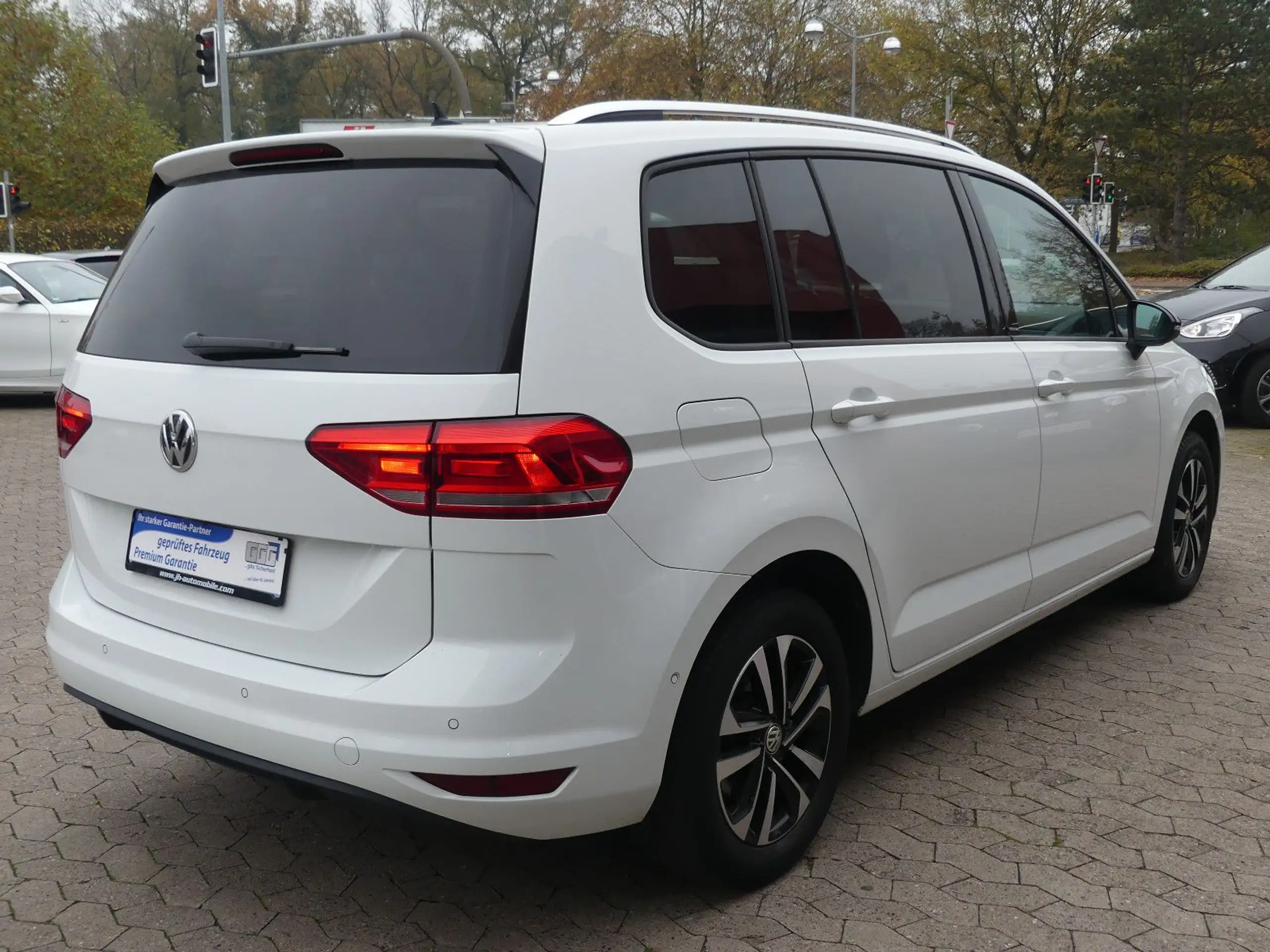 Volkswagen - Touran