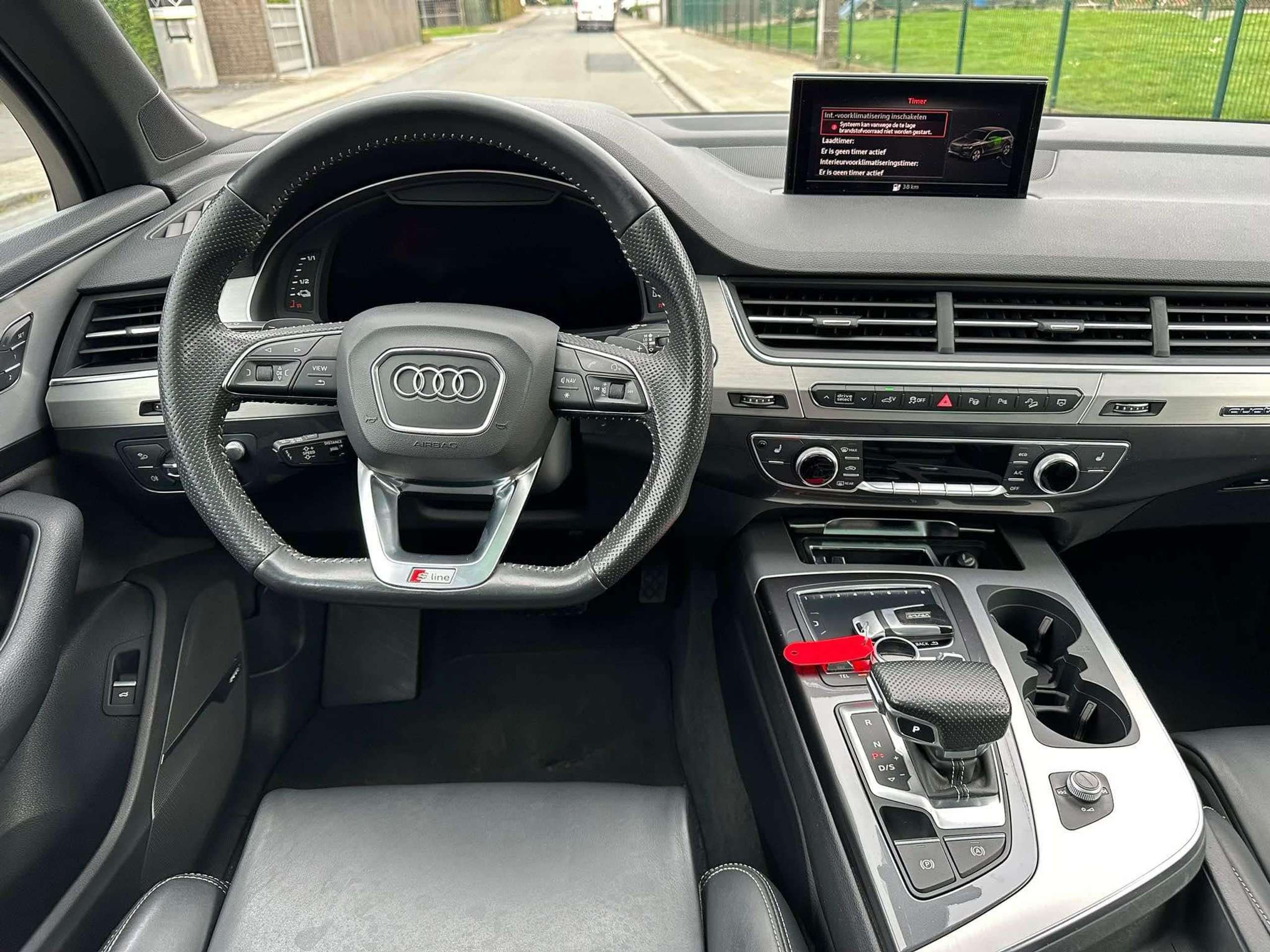 Audi - Q7