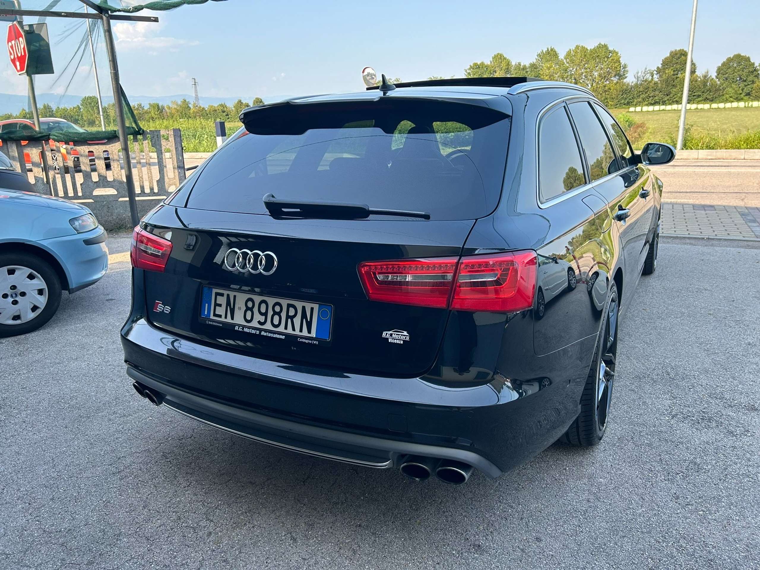 Audi - S6