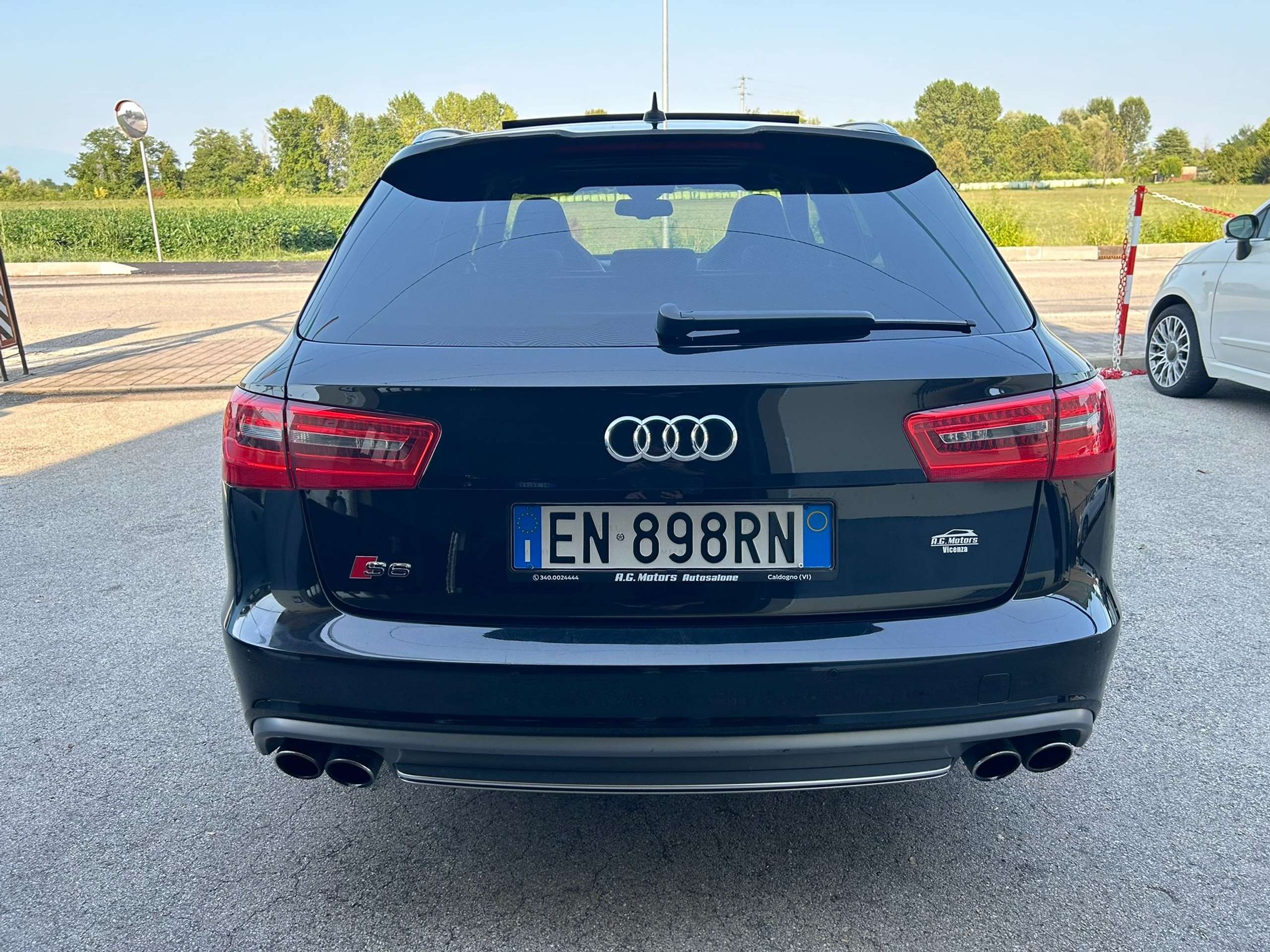 Audi - S6