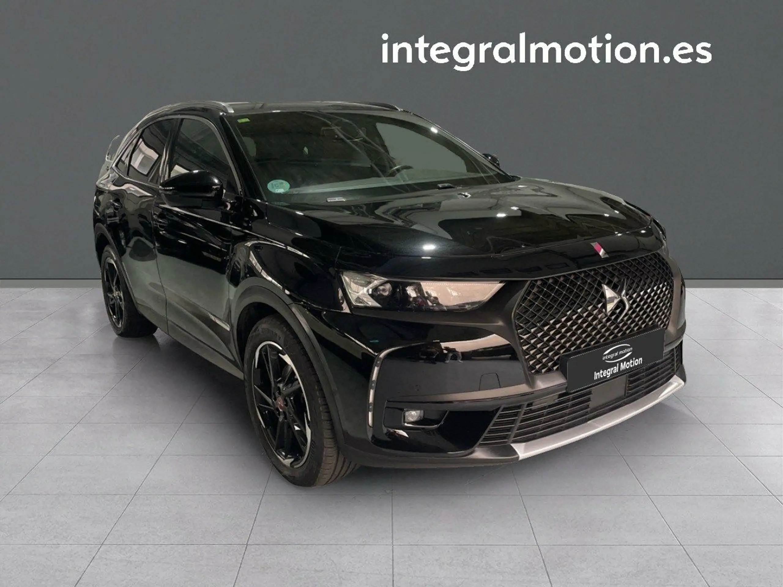 DS Automobiles - DS 7 Crossback