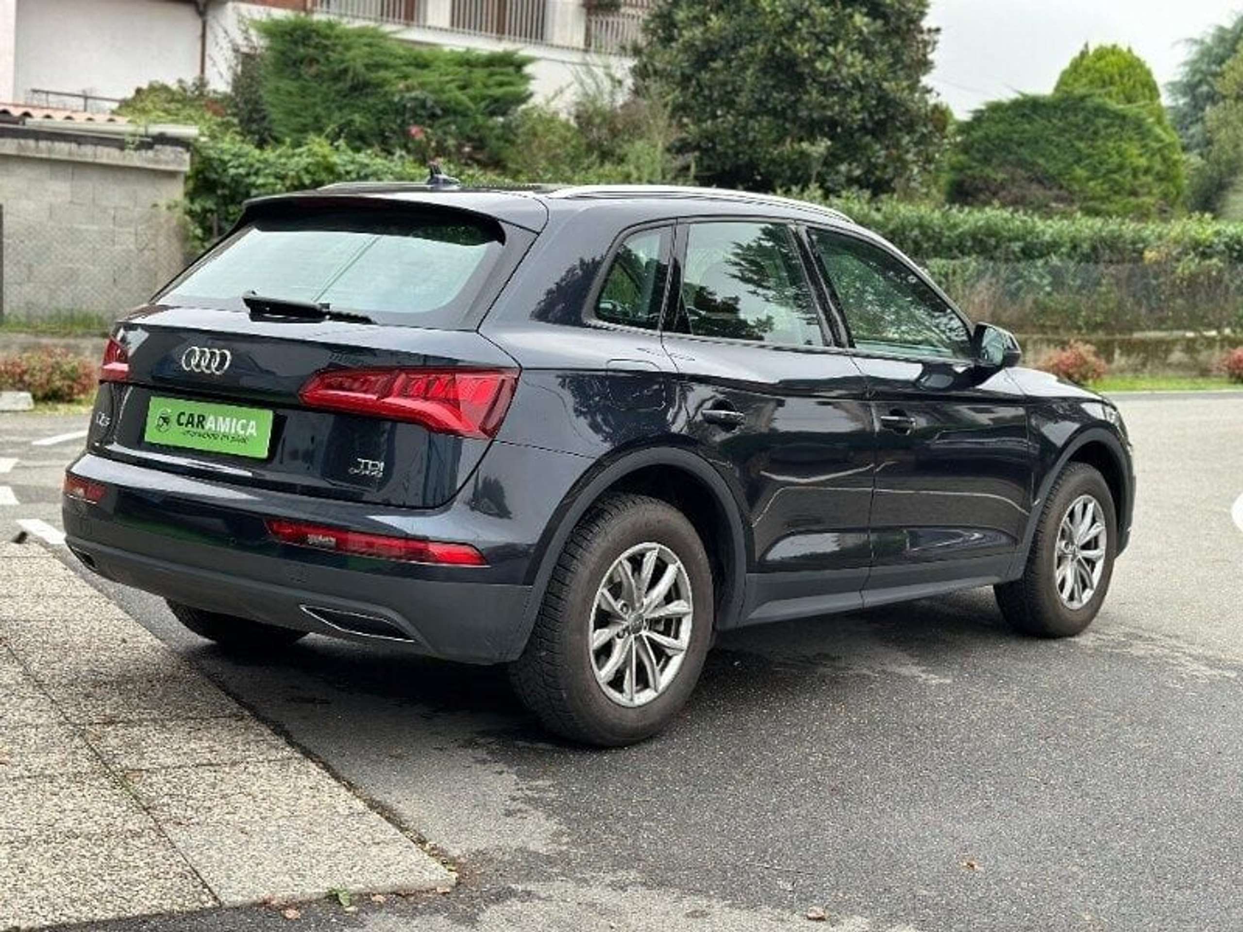 Audi - Q5