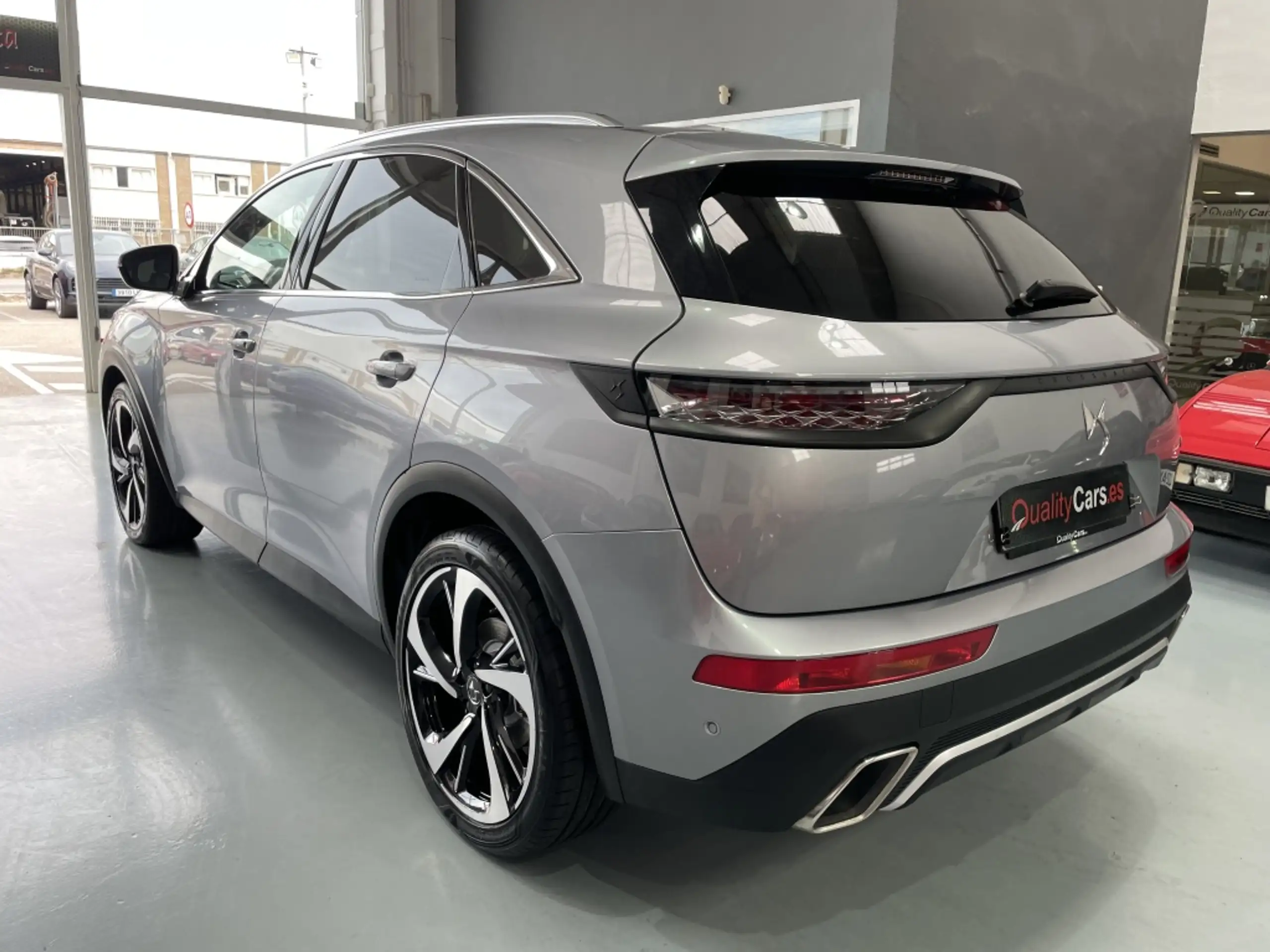 DS Automobiles - DS 7 Crossback