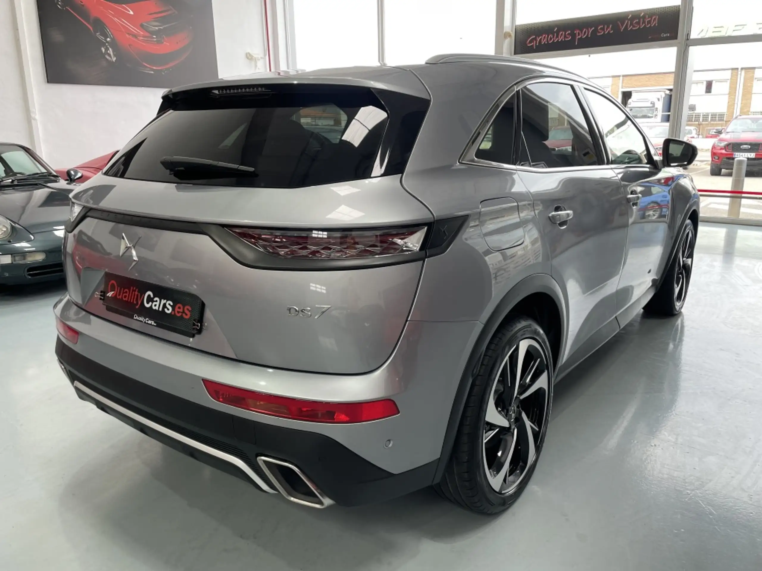 DS Automobiles - DS 7 Crossback