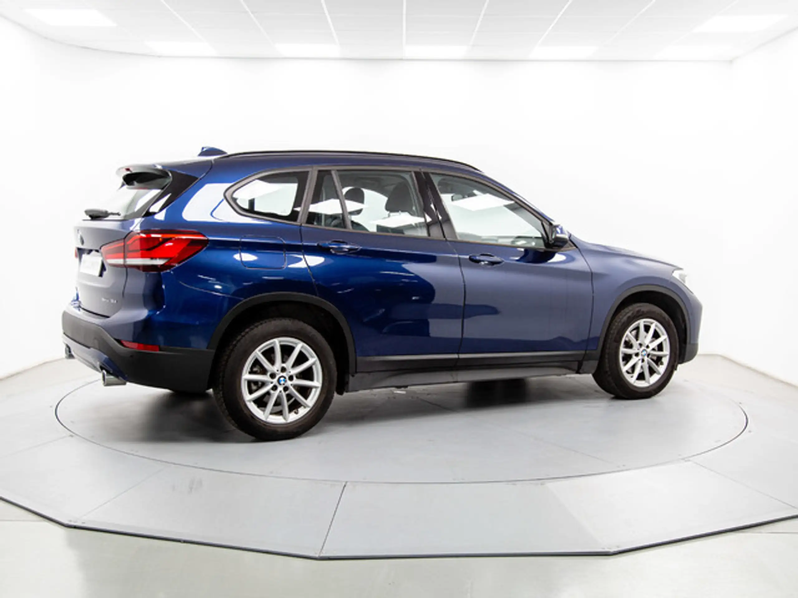 BMW - X1