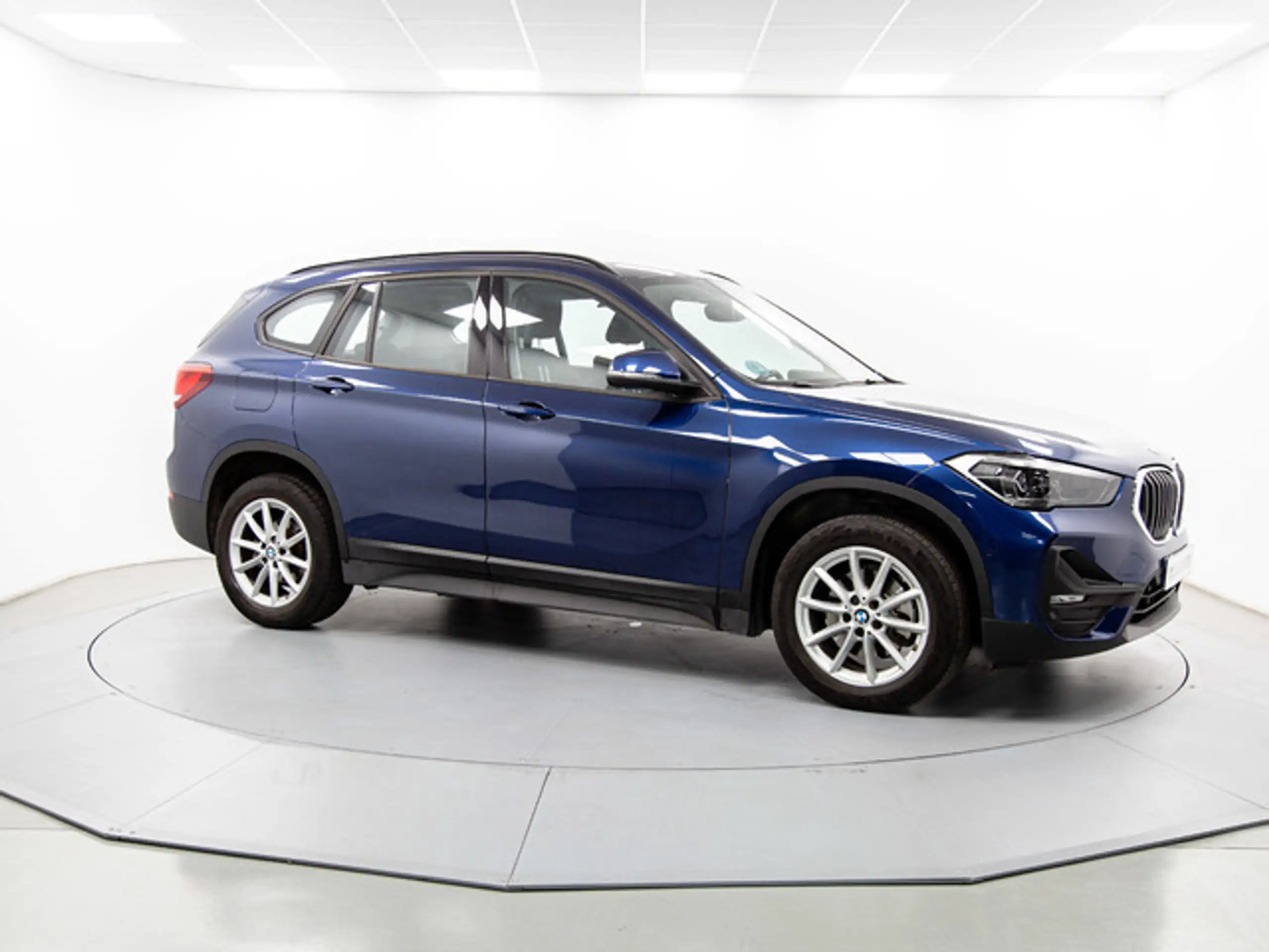 BMW - X1