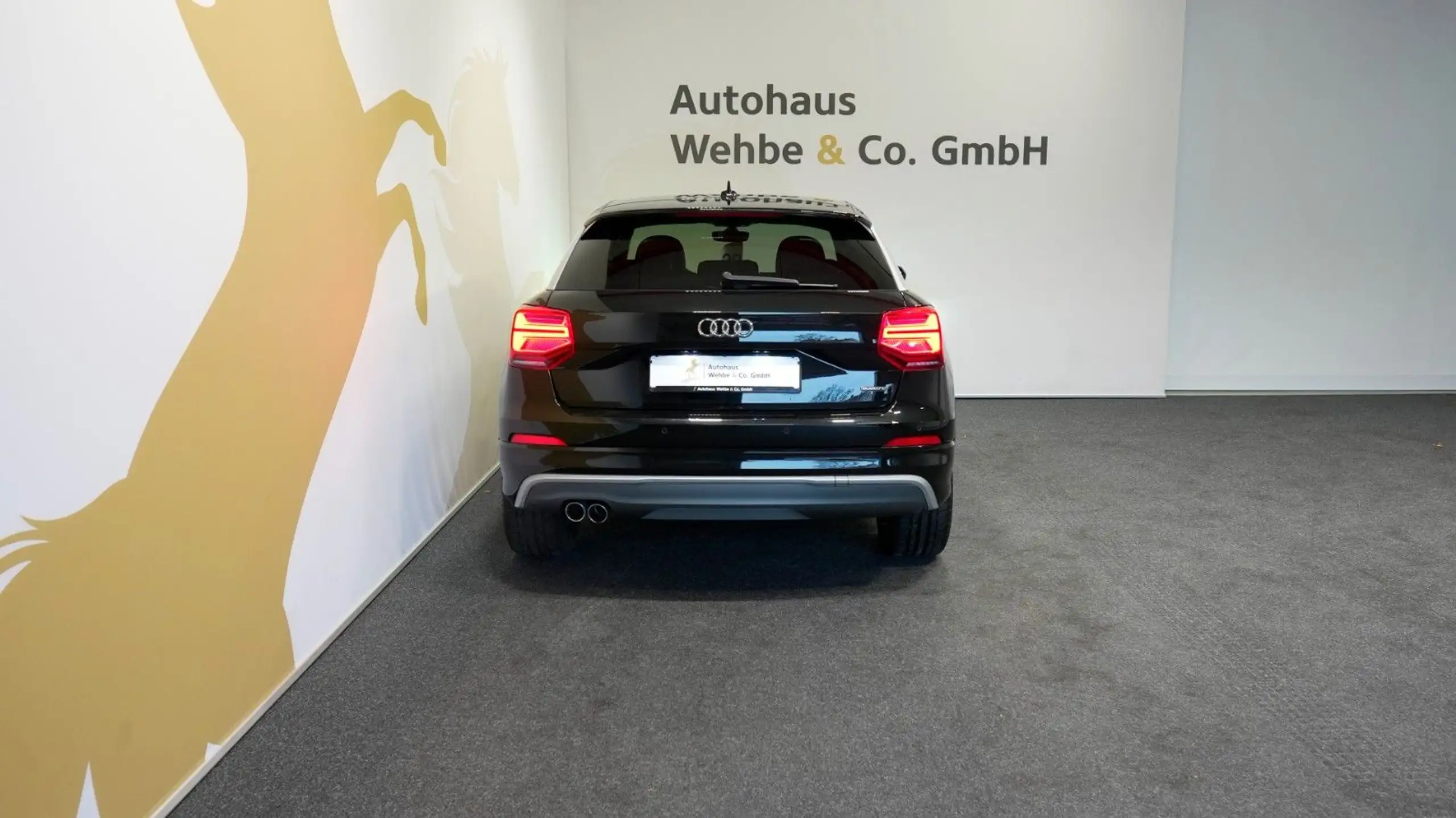 Audi - Q2