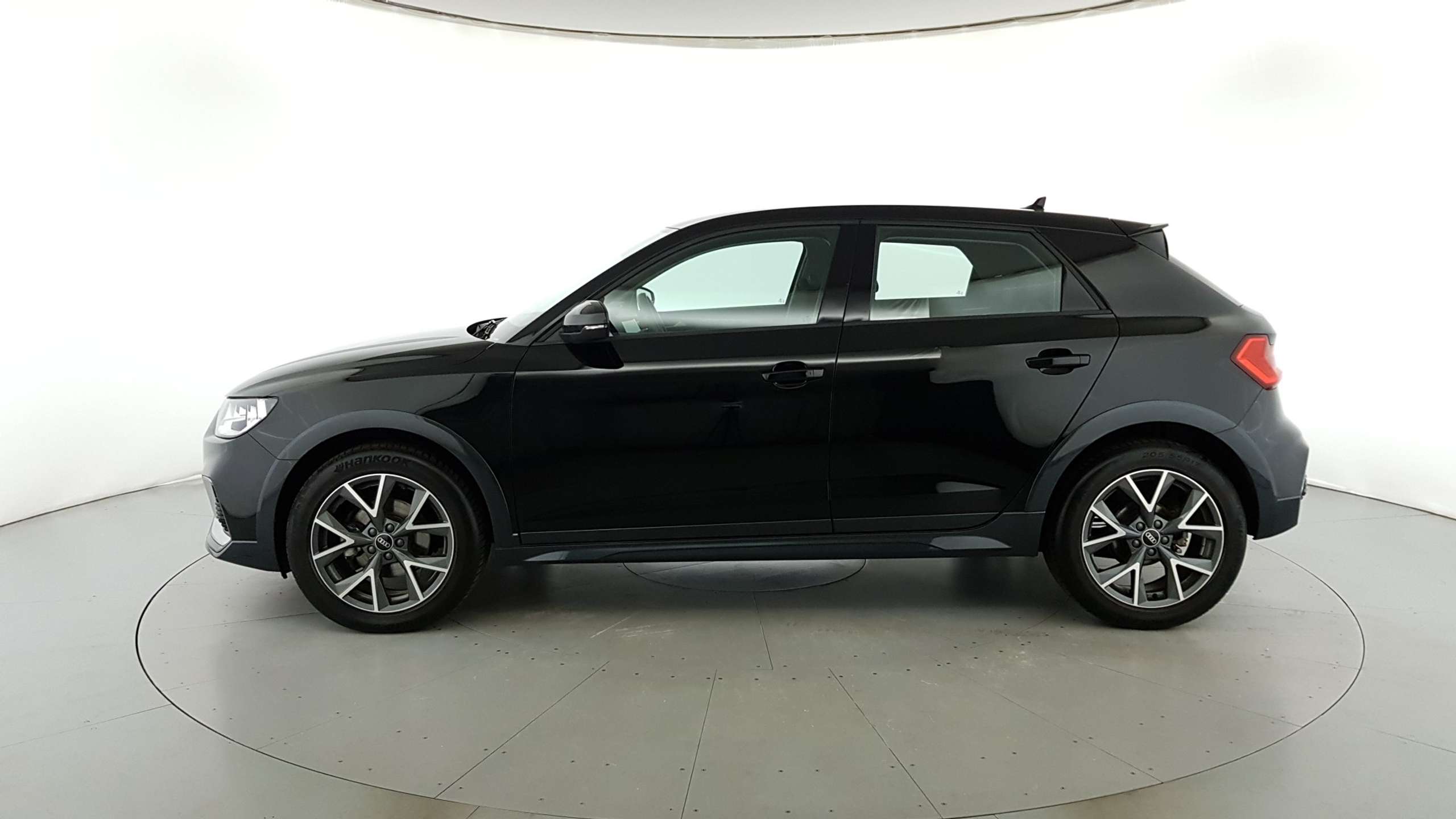 Audi - A1