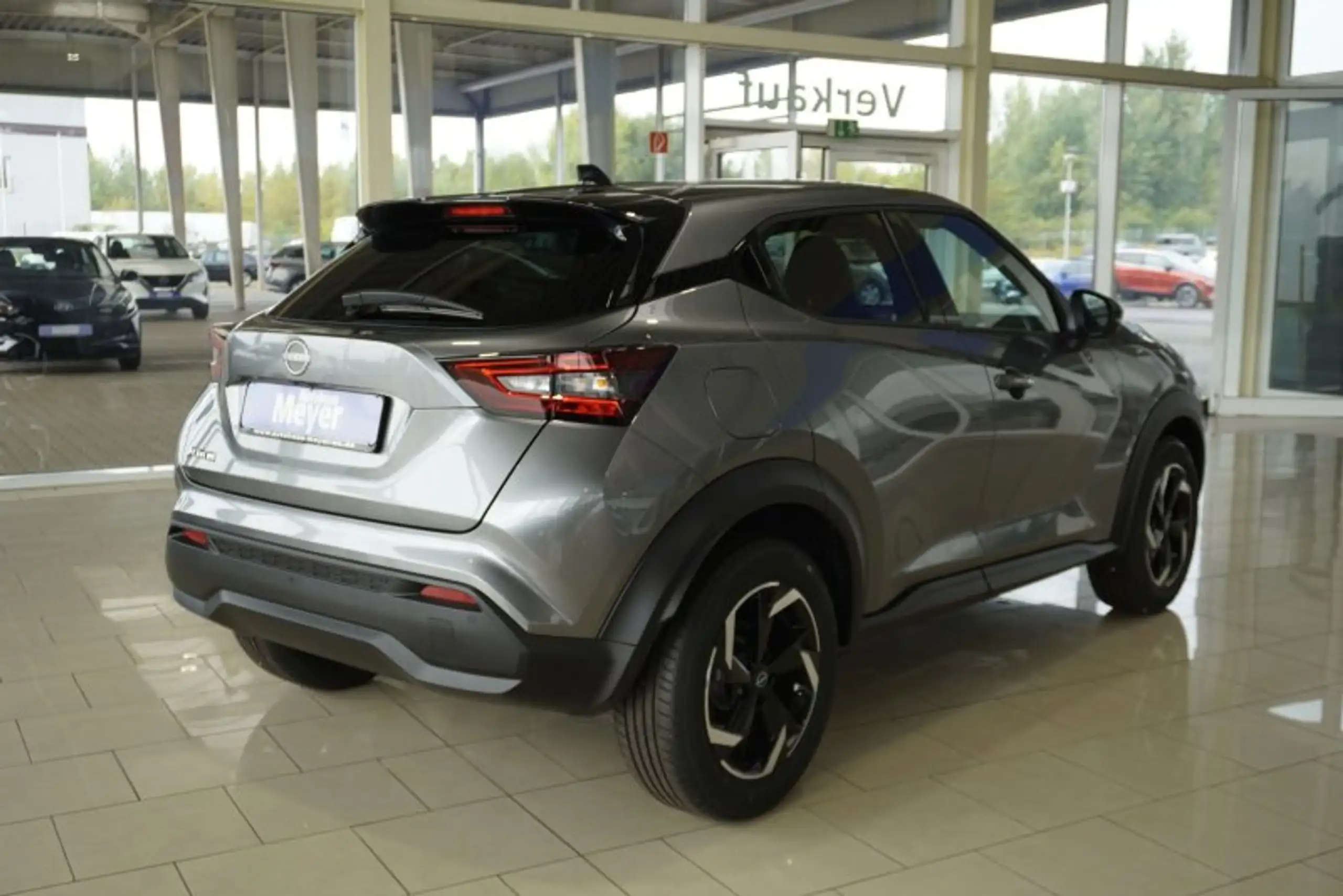 Nissan - Juke