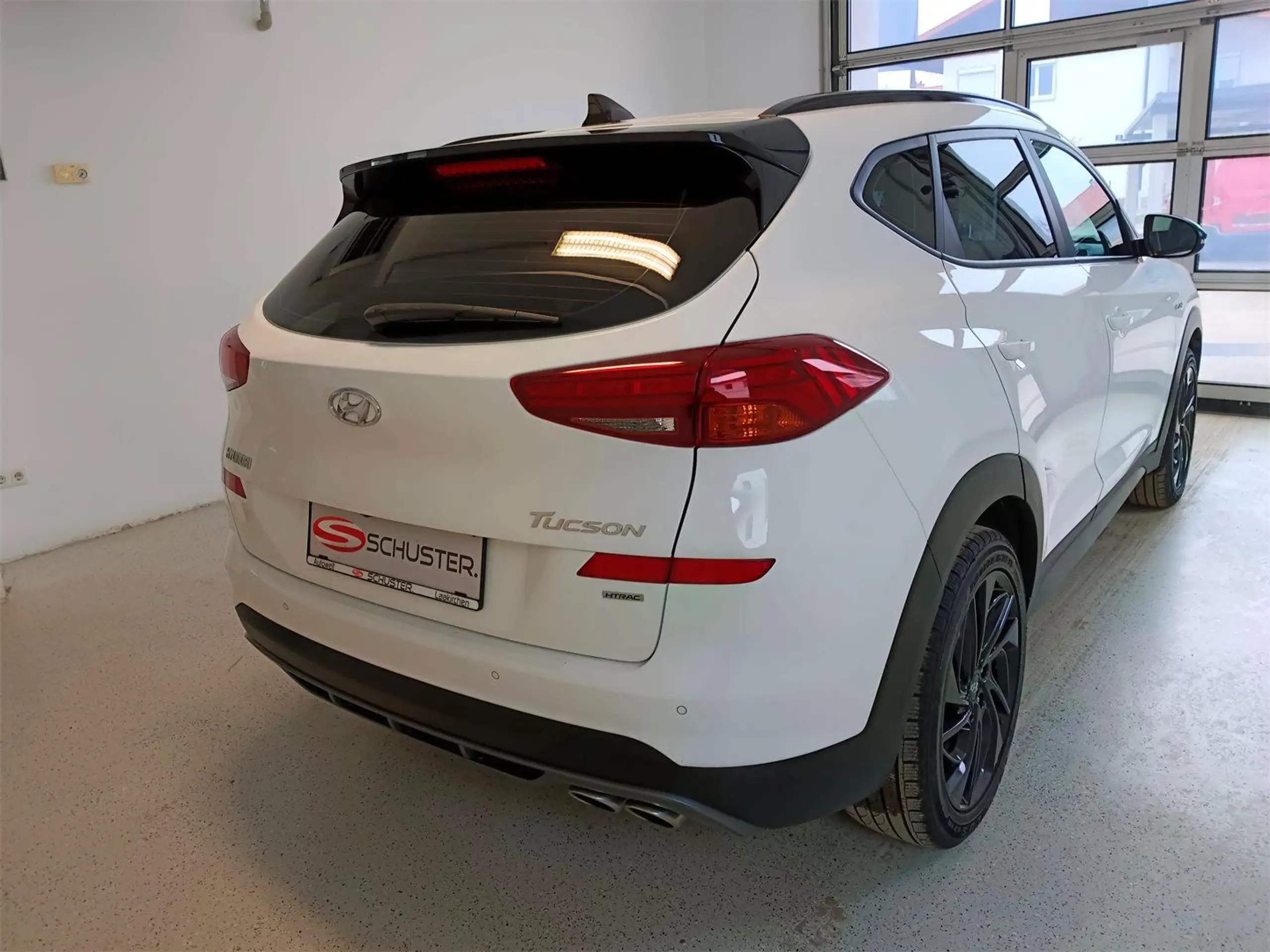 Hyundai - TUCSON