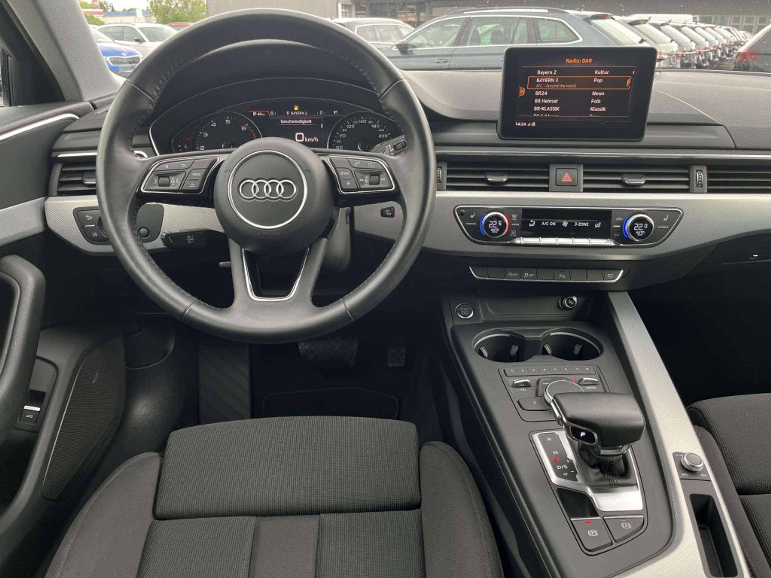 Audi - A4