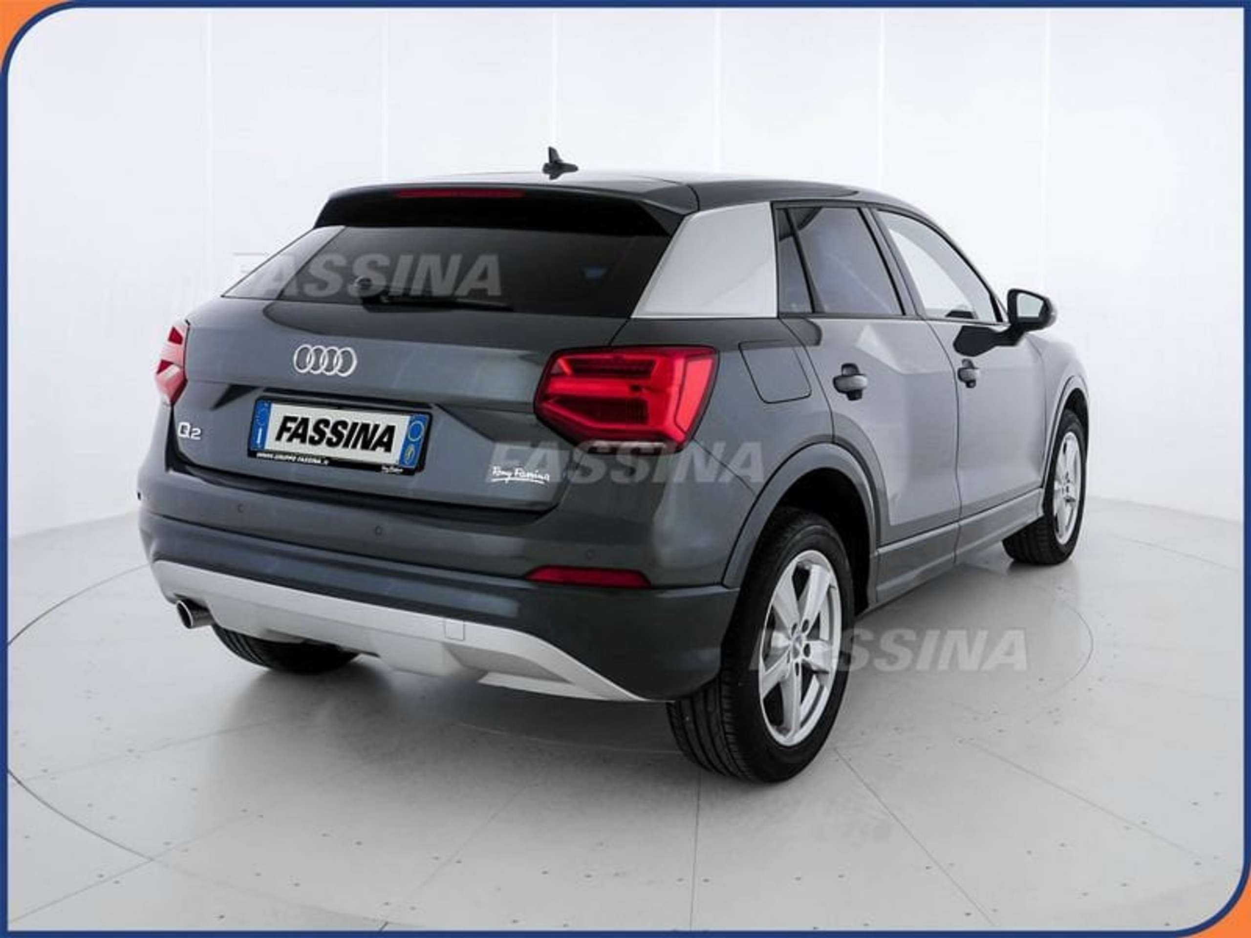 Audi - Q2