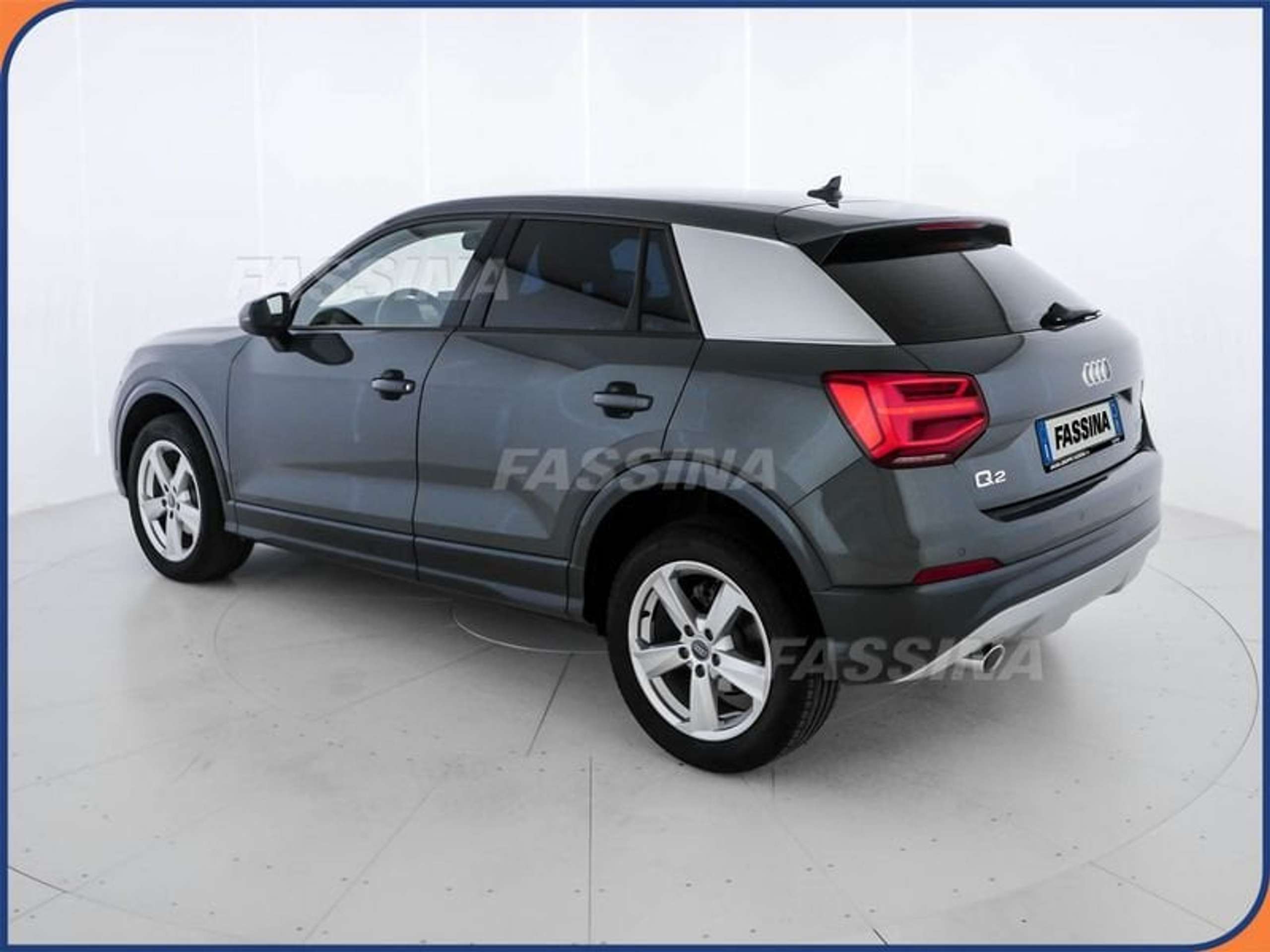 Audi - Q2