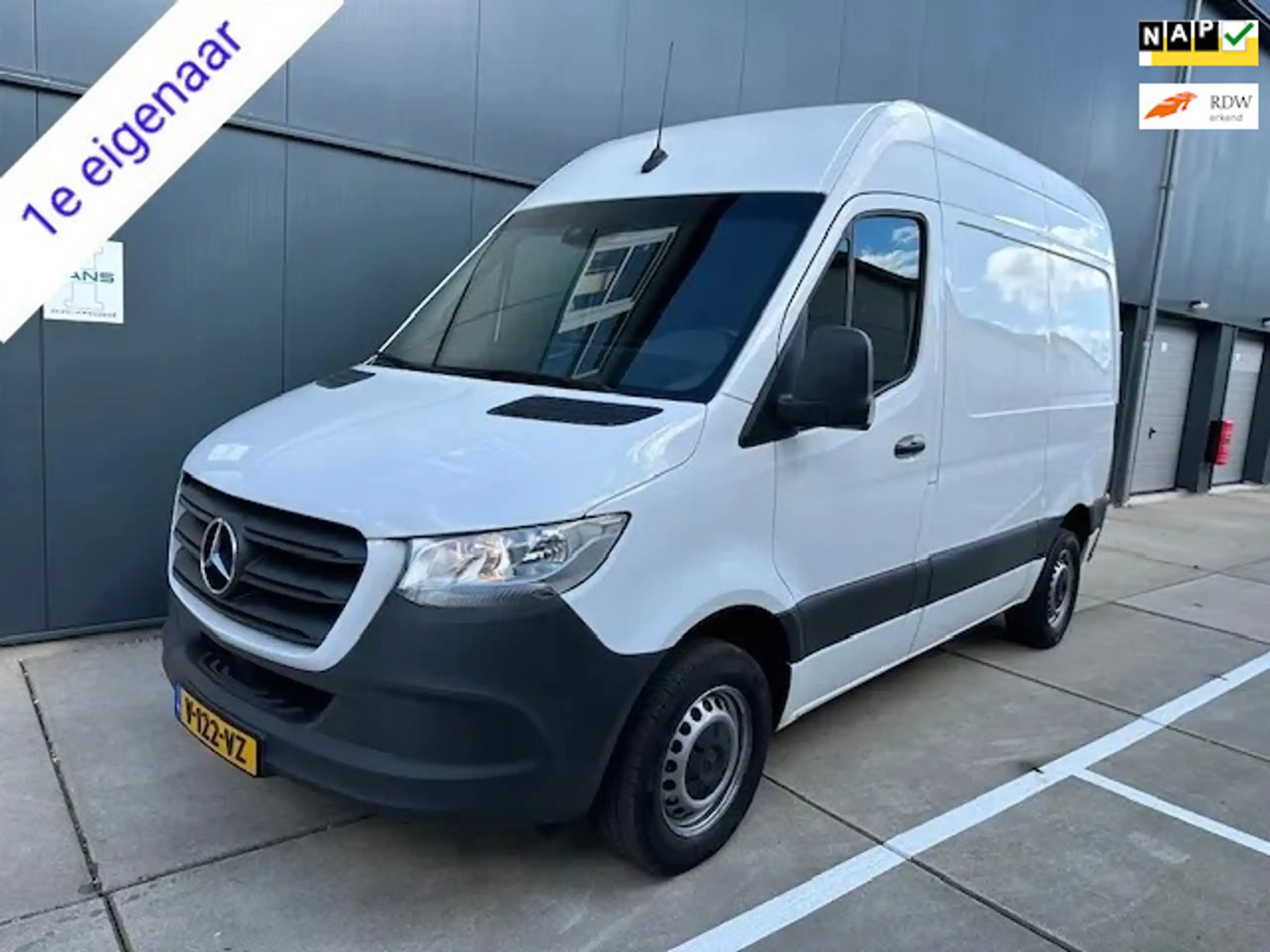 Mercedes-Benz - Sprinter