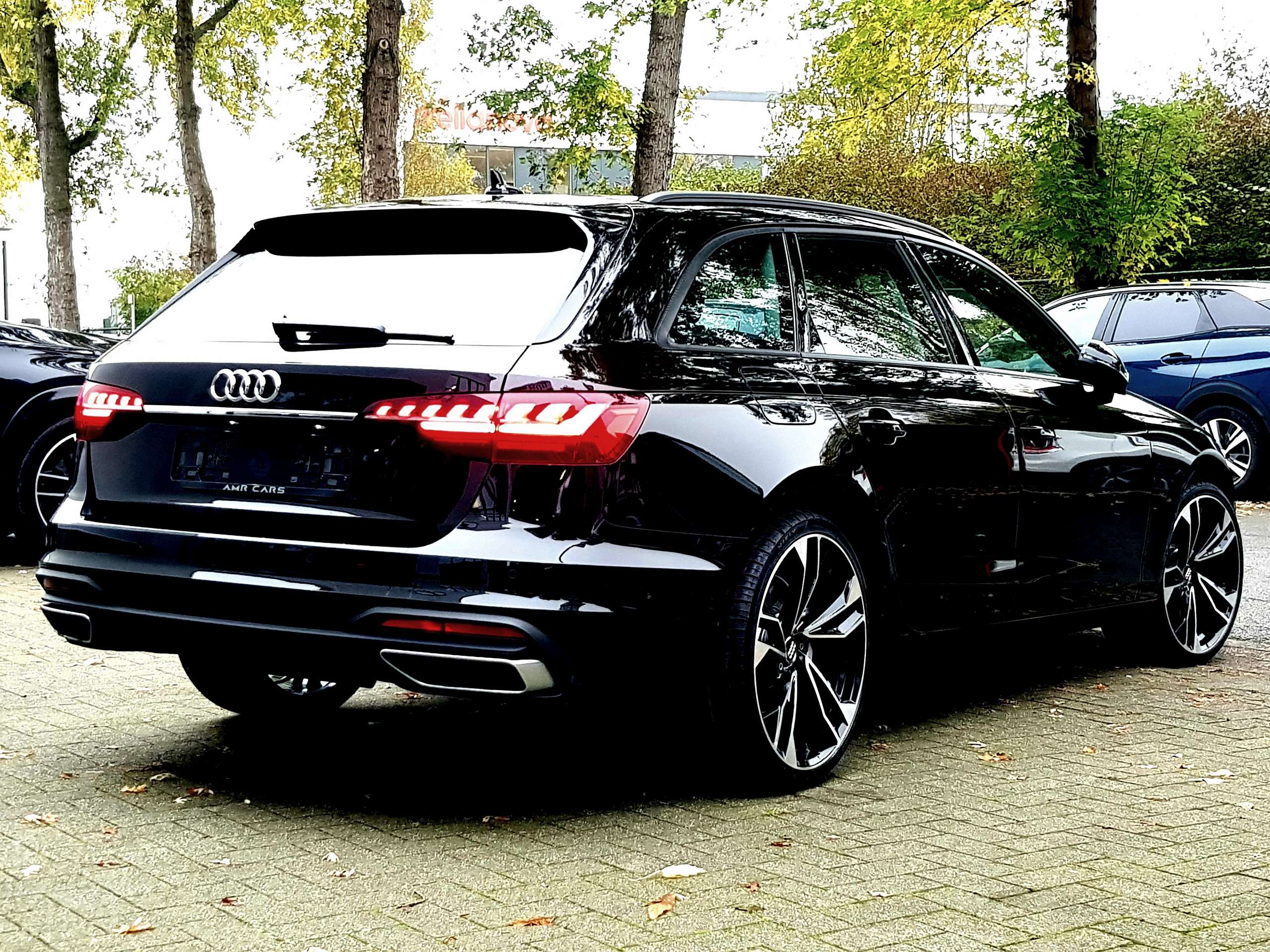 Audi - A4