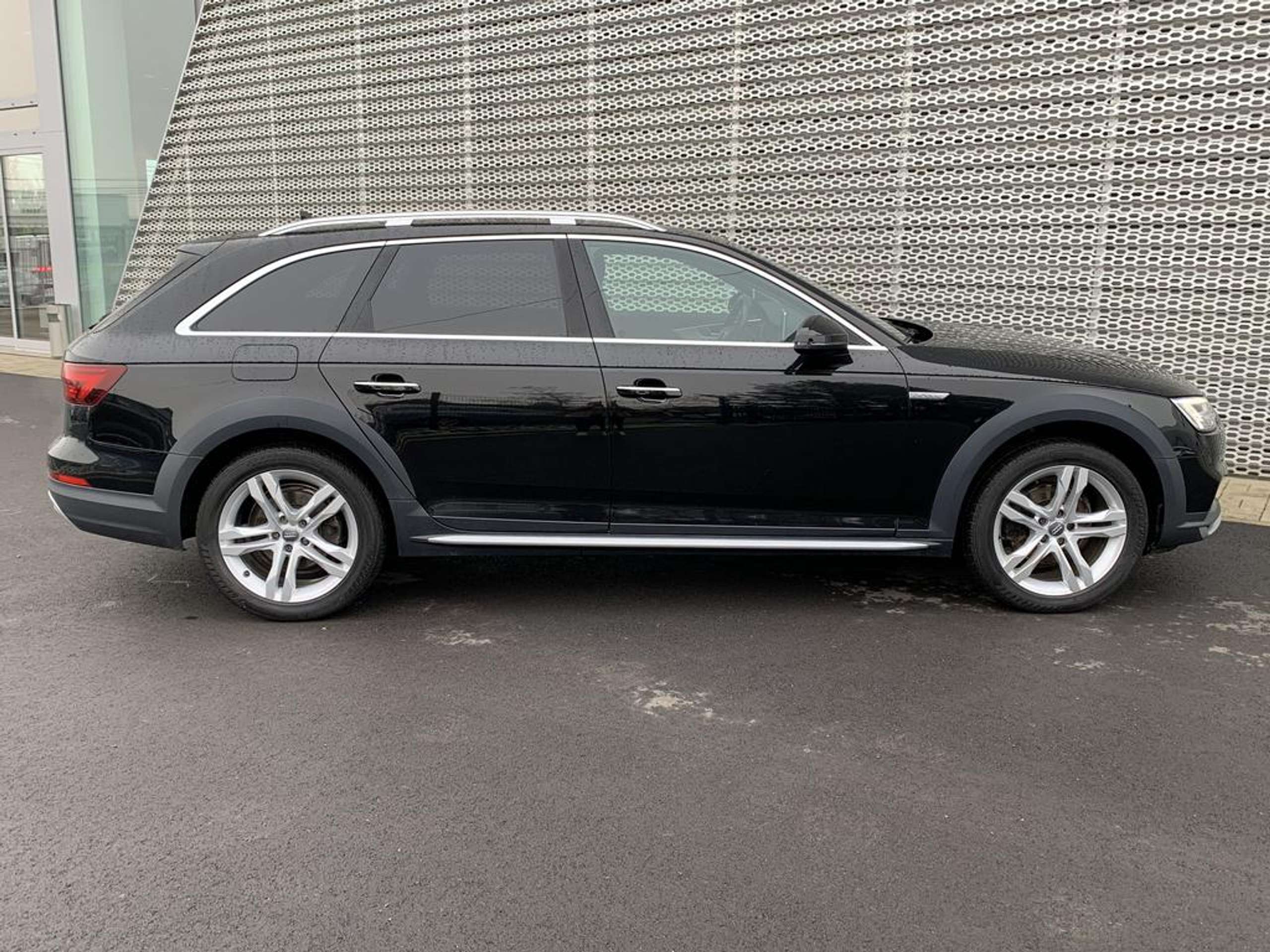 Audi - A4 allroad