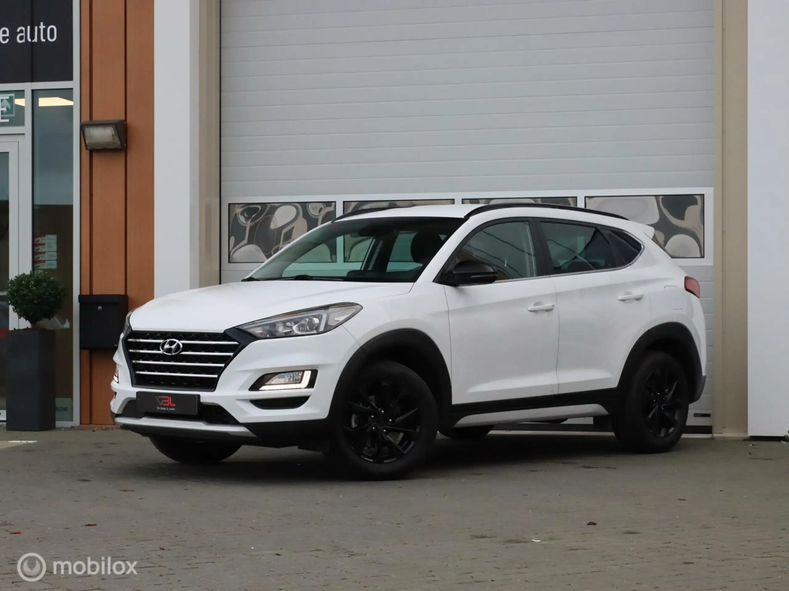 Hyundai - TUCSON