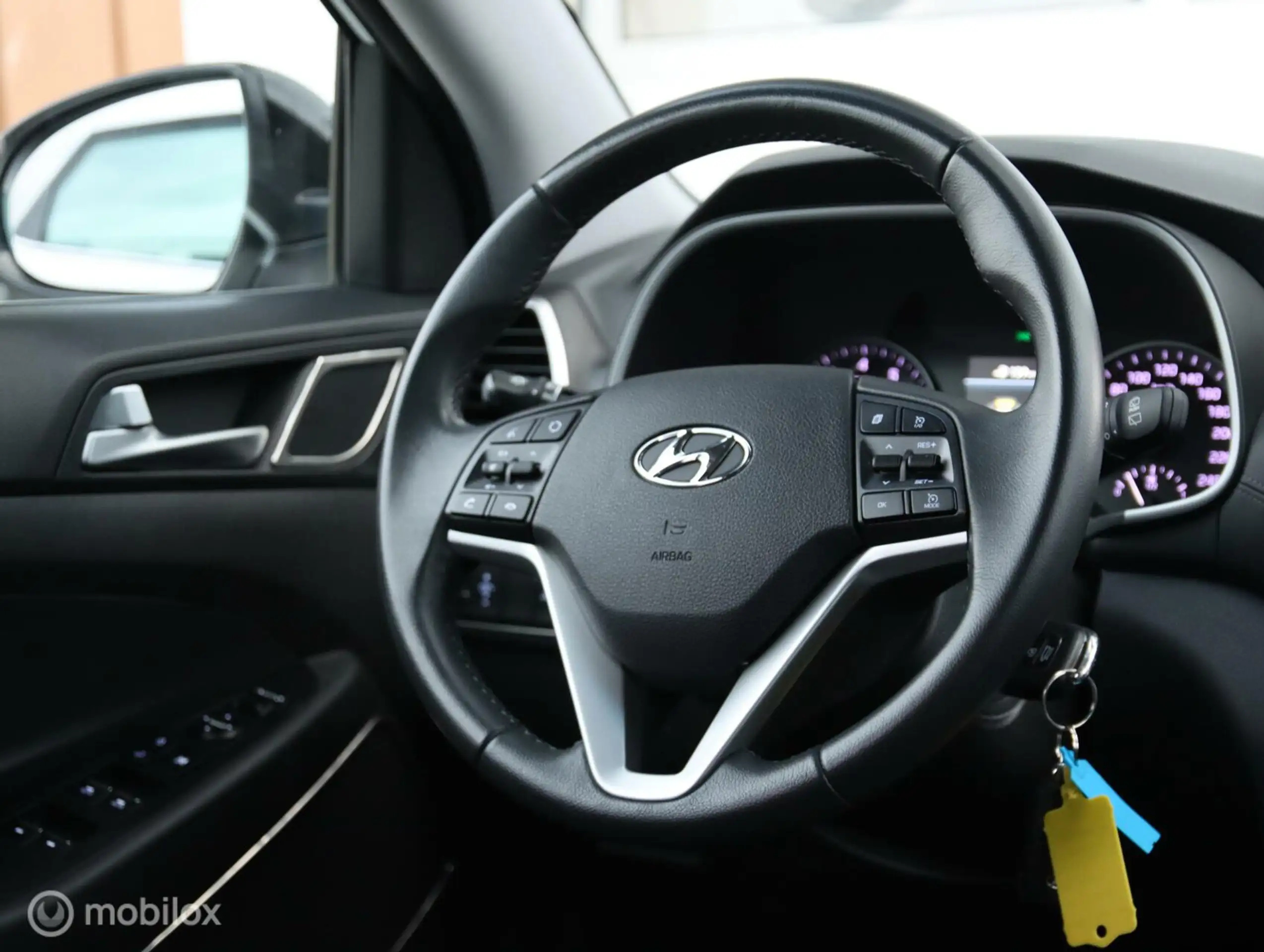 Hyundai - TUCSON