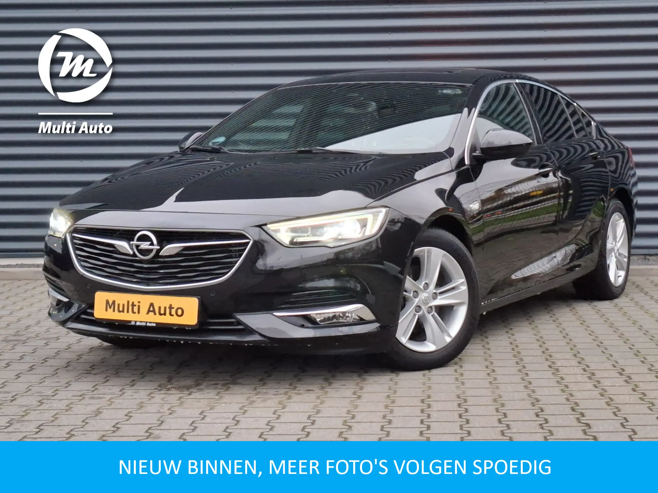 Opel - Insignia