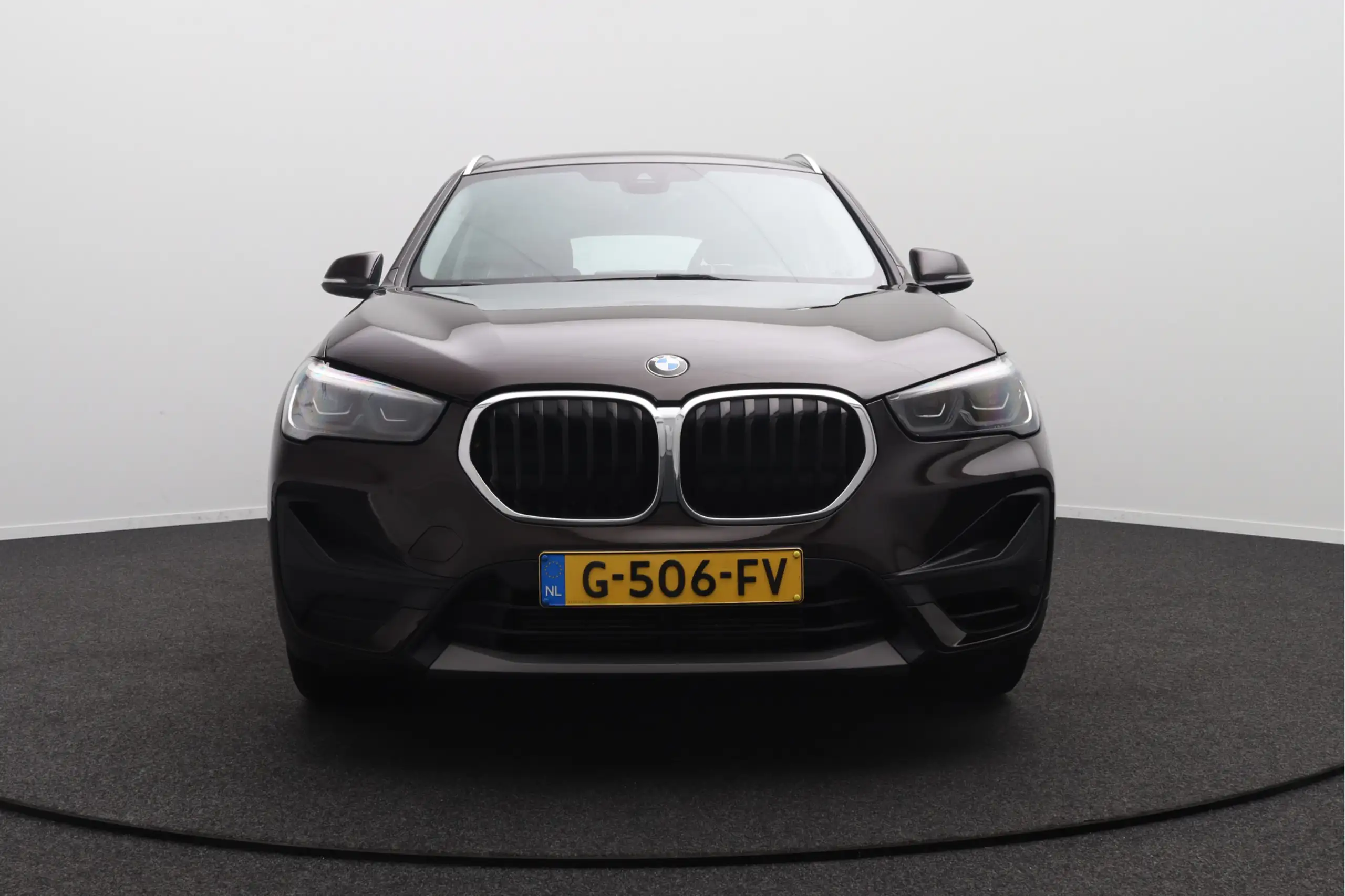 BMW - X1