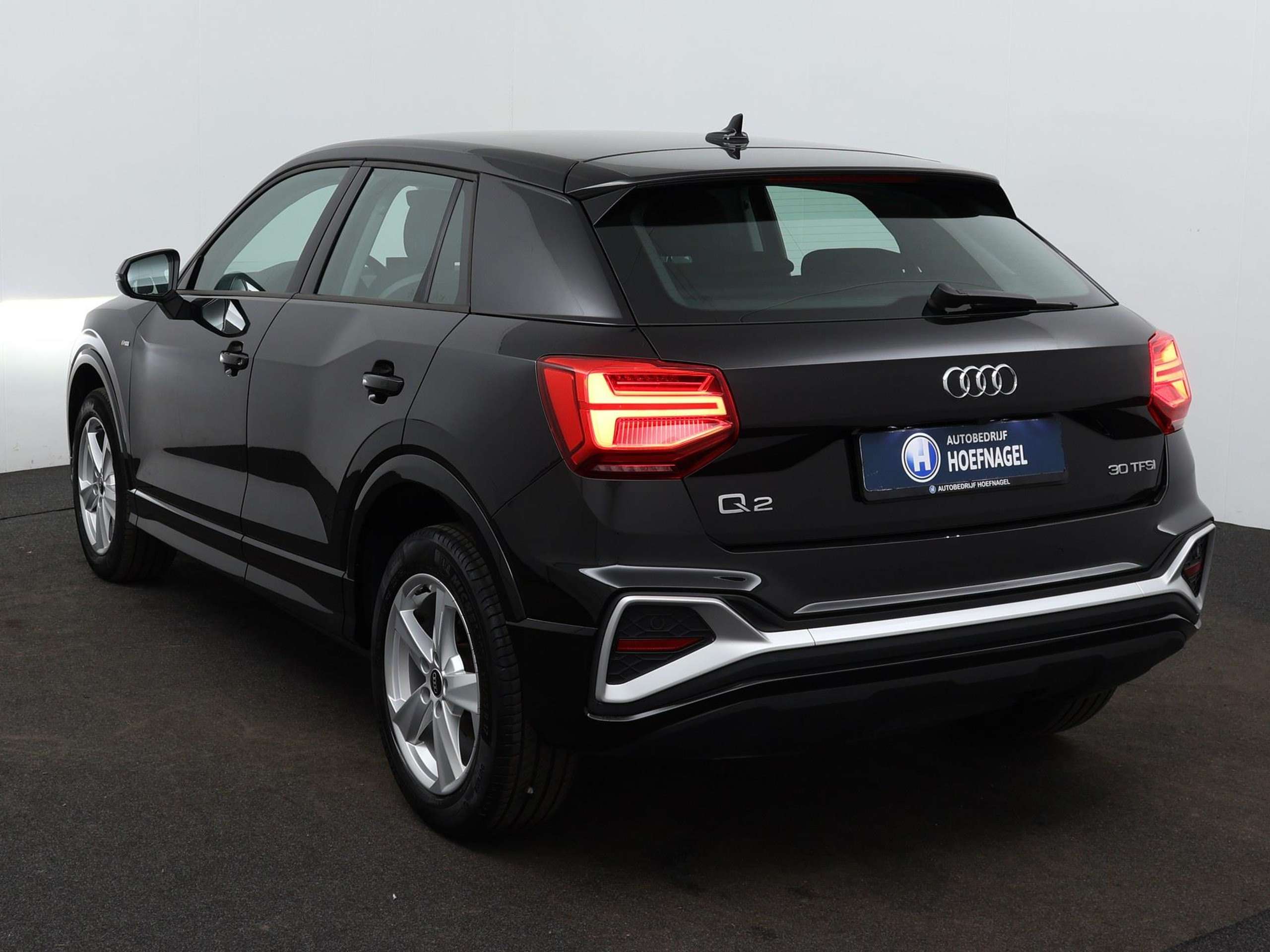 Audi - Q2