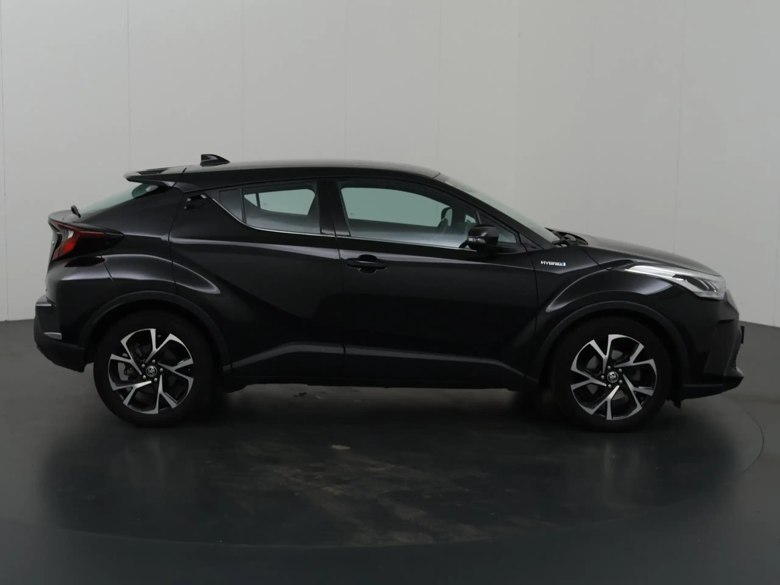 Toyota - C-HR