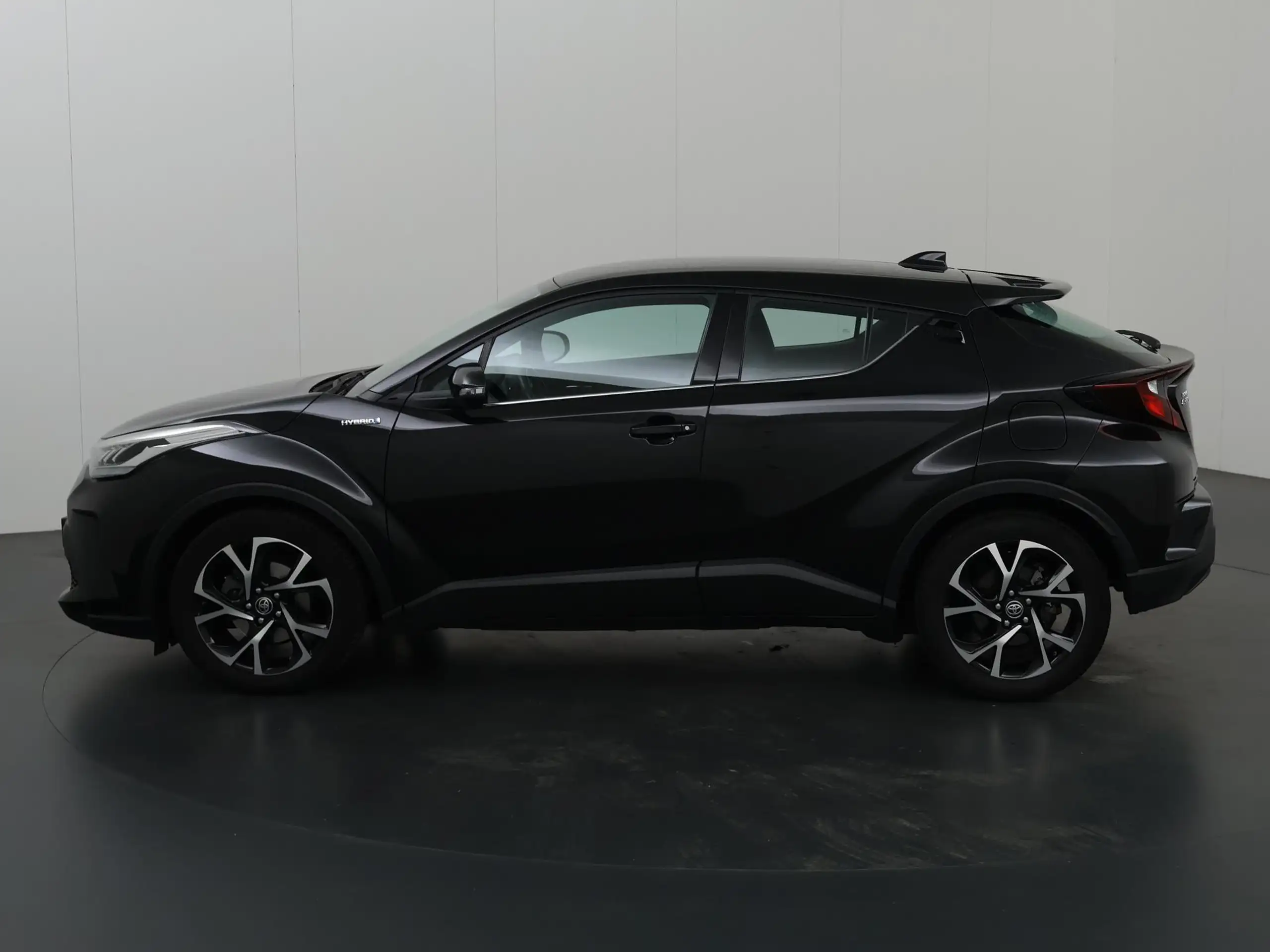 Toyota - C-HR