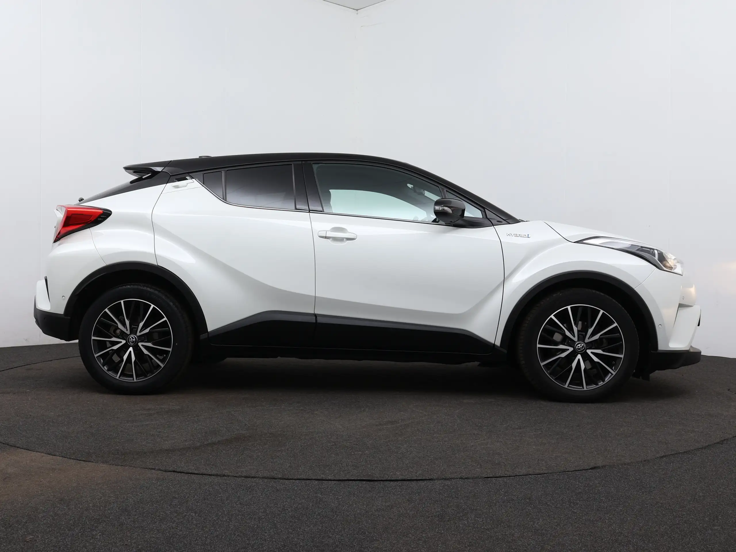 Toyota - C-HR