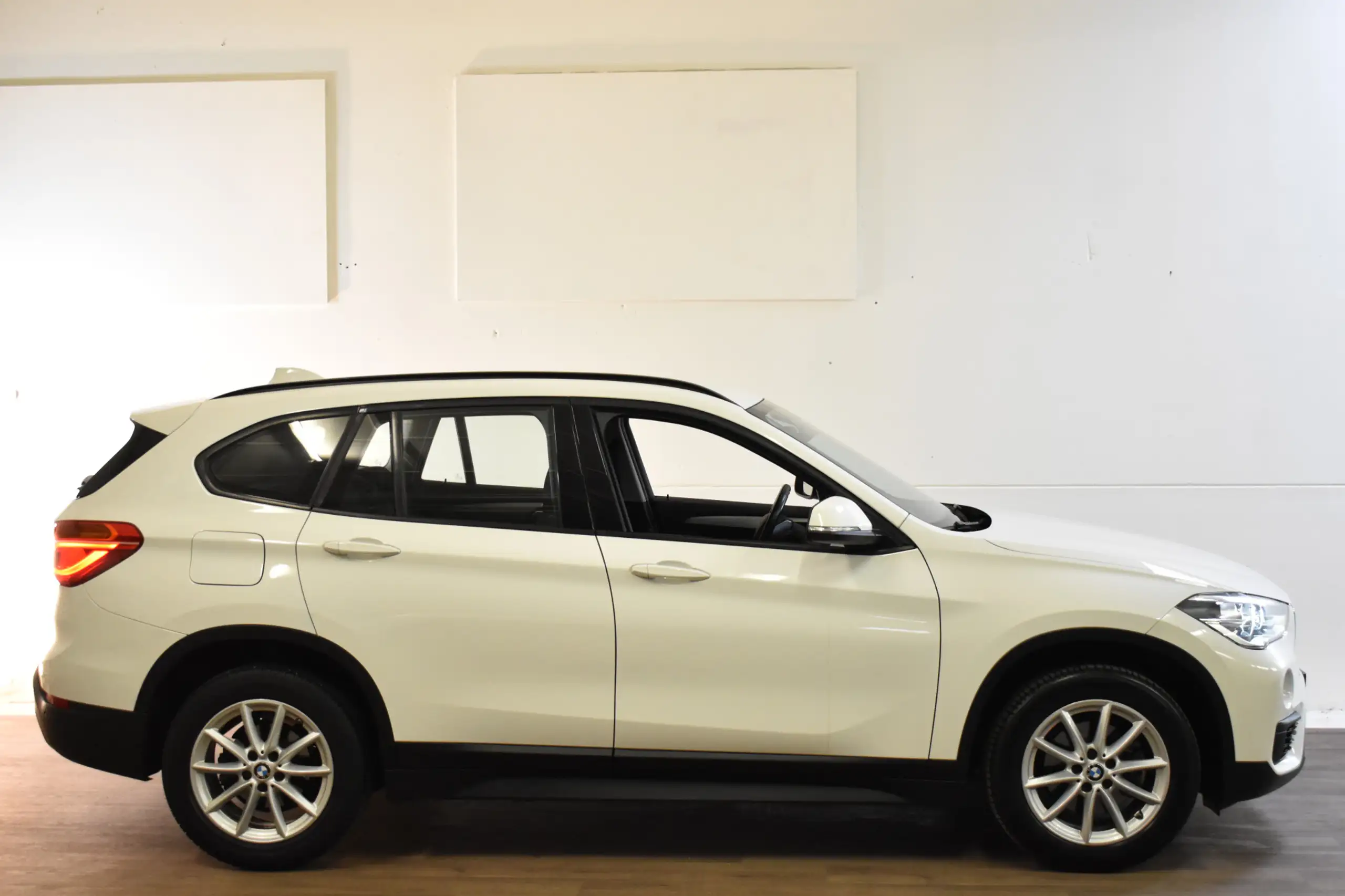 BMW - X1