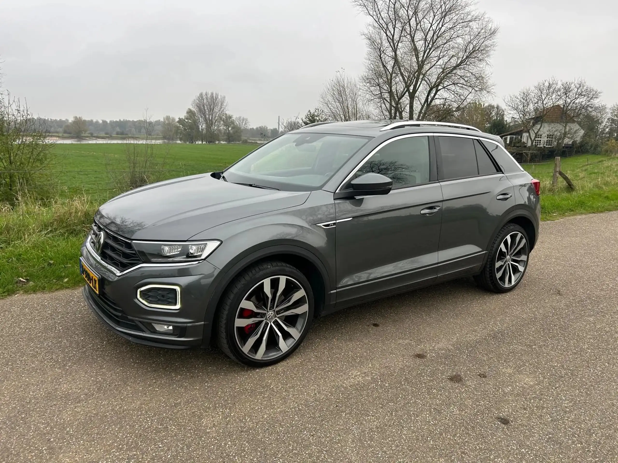 Volkswagen T-Roc 2019