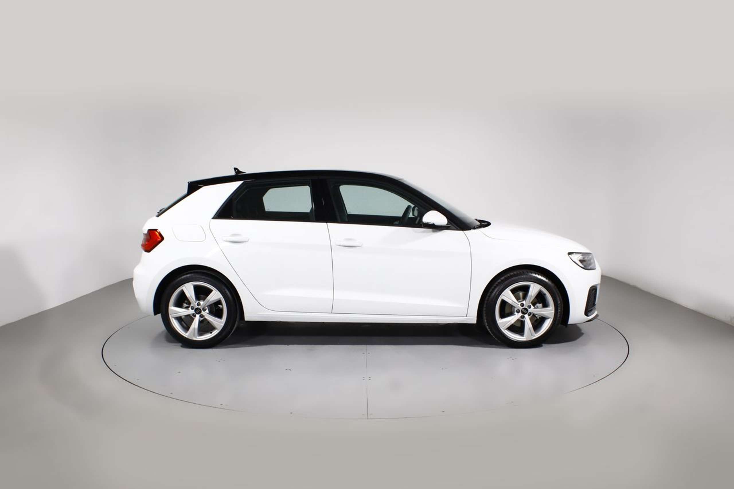 Audi - A1