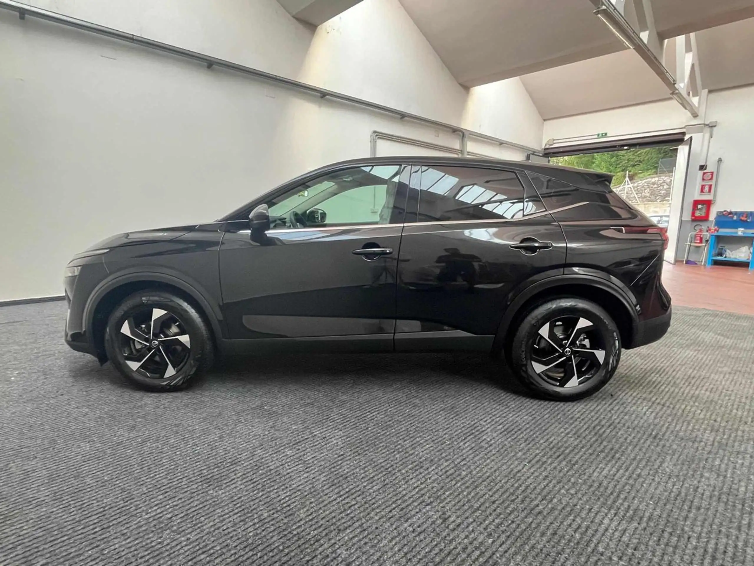 Nissan - Qashqai