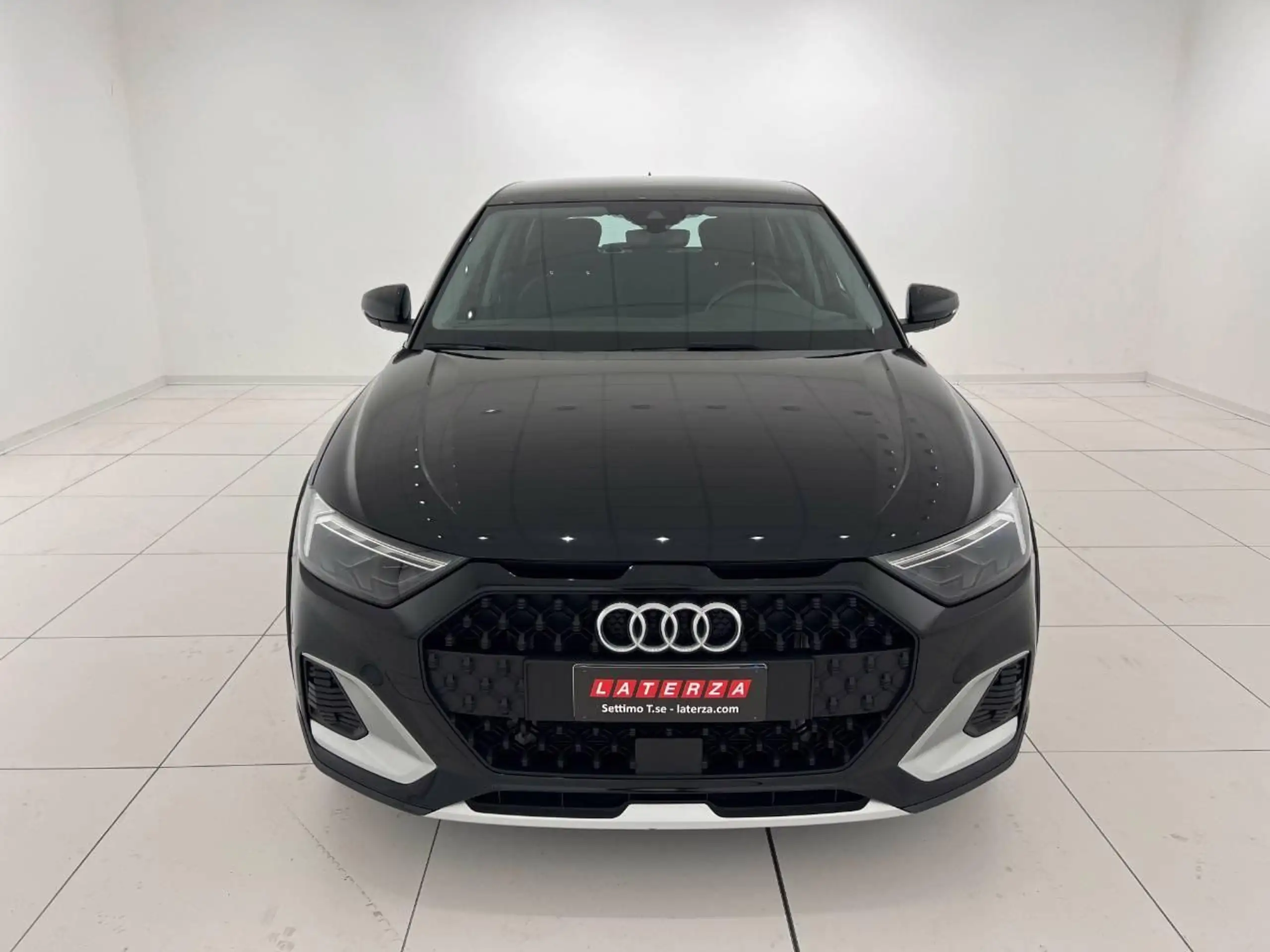 Audi - A1