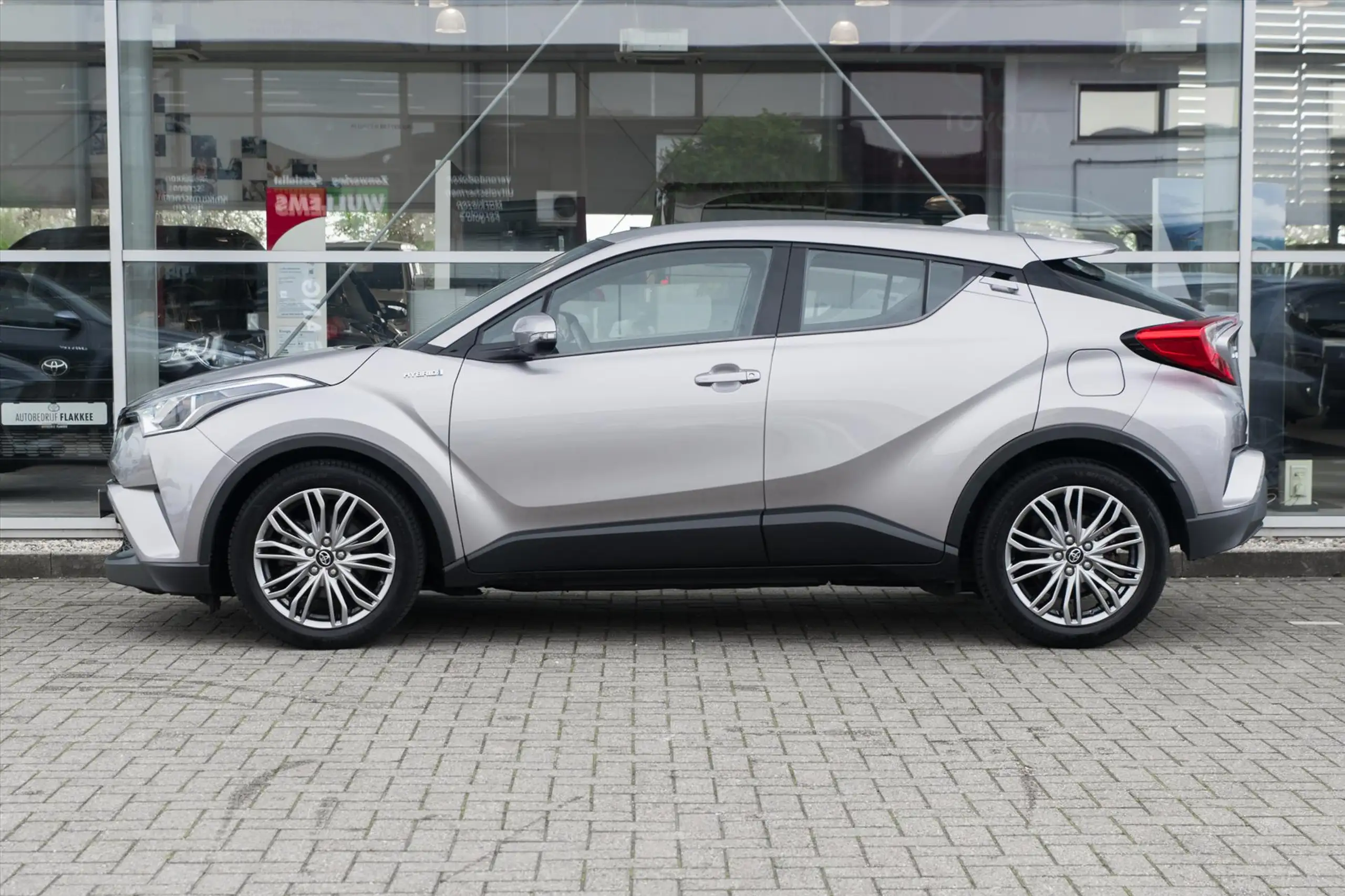 Toyota - C-HR