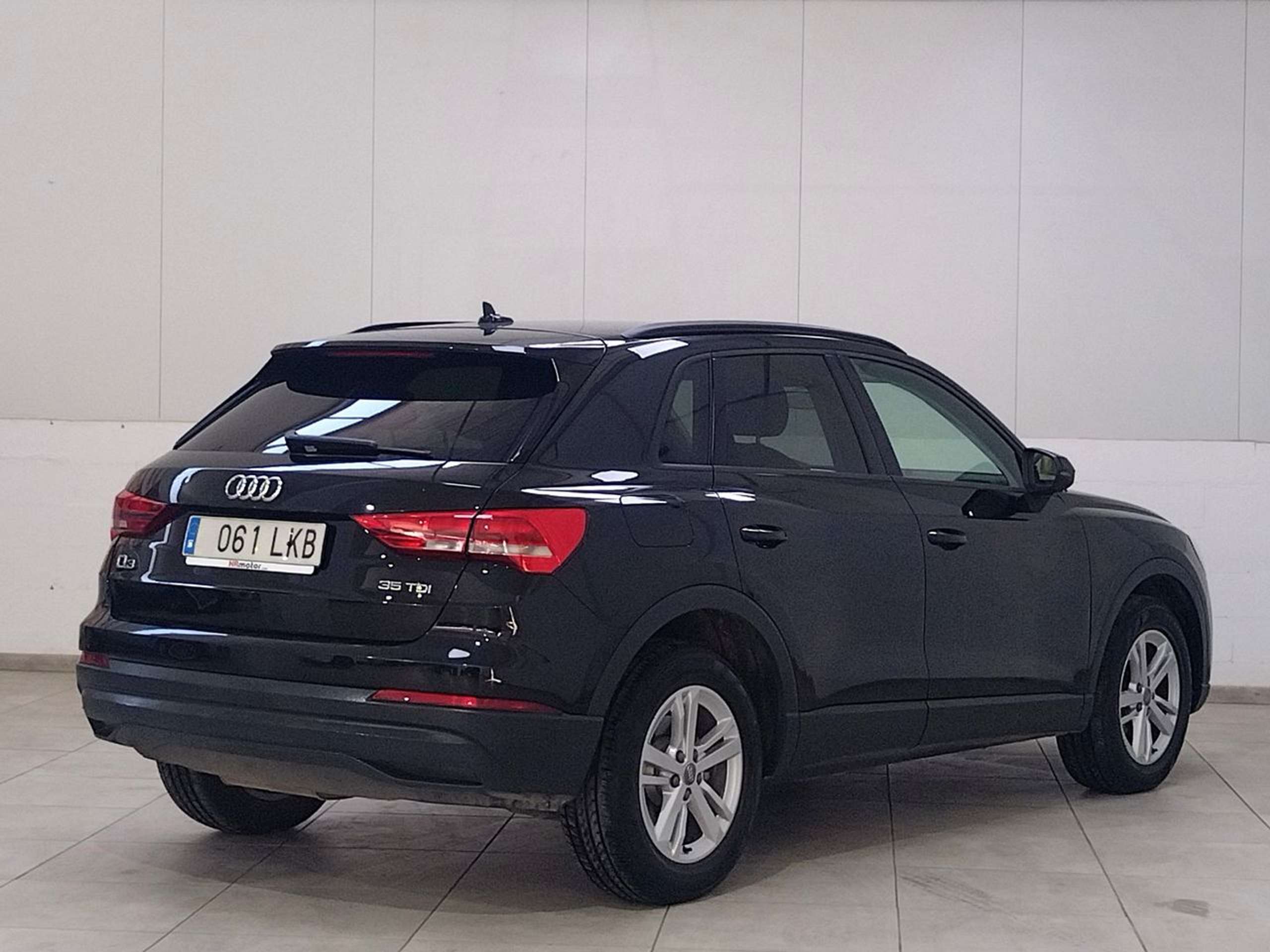 Audi - Q3