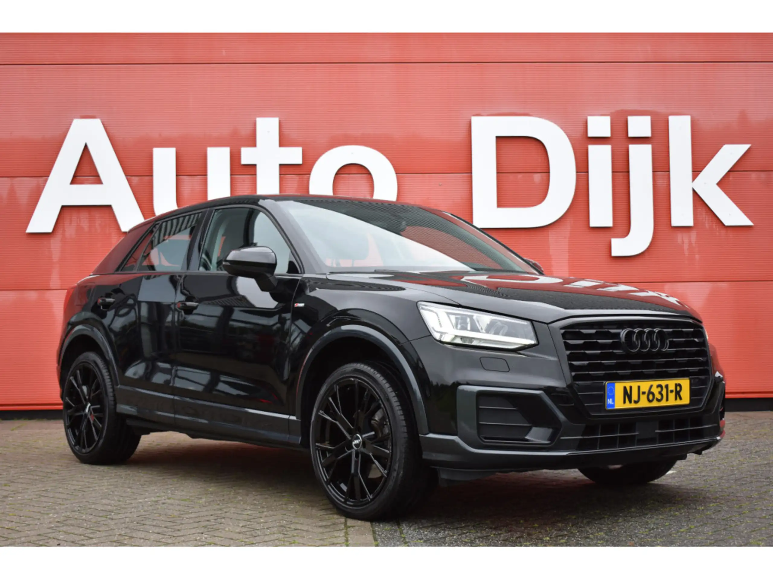 Audi - Q2